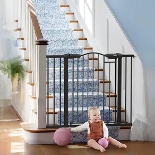 Cumbor 29.7-46" Baby Gate for Stairs, Mom's Choice Awards Winner-Auto Close Dog Gate for the House, Easy Install Pressure Mounted Pet Gates for Doorways, Easy Walk Thru Wide Safety Gate for Dog, White