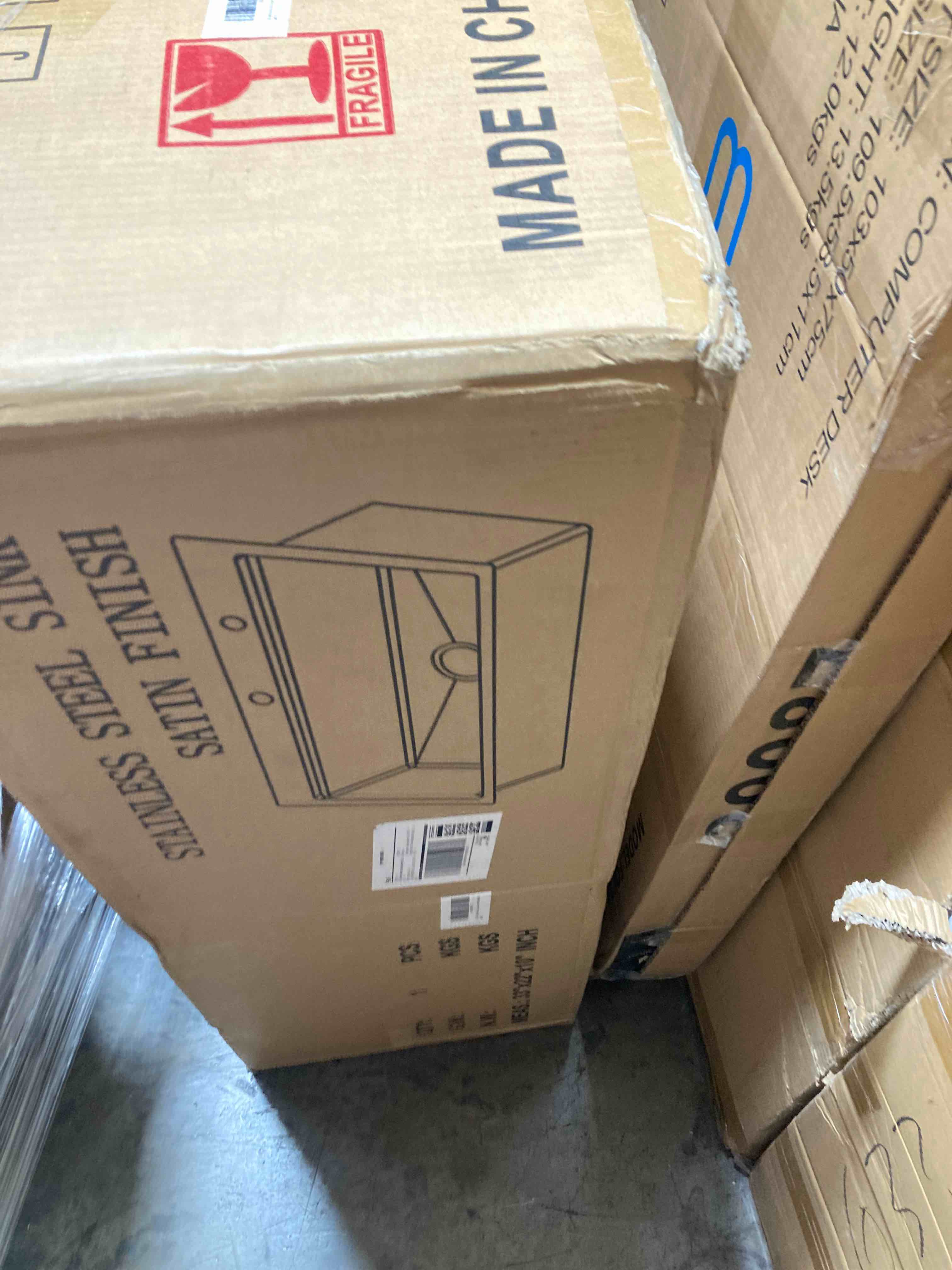 https://s3.amazonaws.com/lotting-images-prod/phillipi/ORG3773634_1730907694884.jpeg