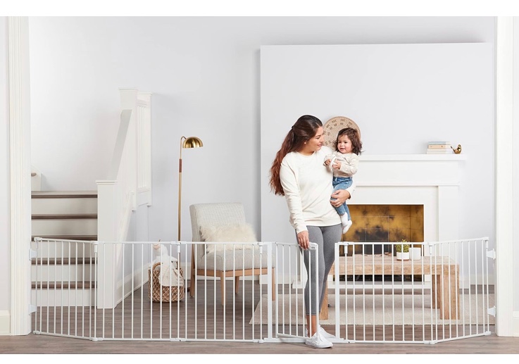 Regalo 144-Inch Super Wide Adjustable Baby Gate and Play Yard, 2-In-1, Bonus Kit, Includes 4 Pack of Wall Mounts