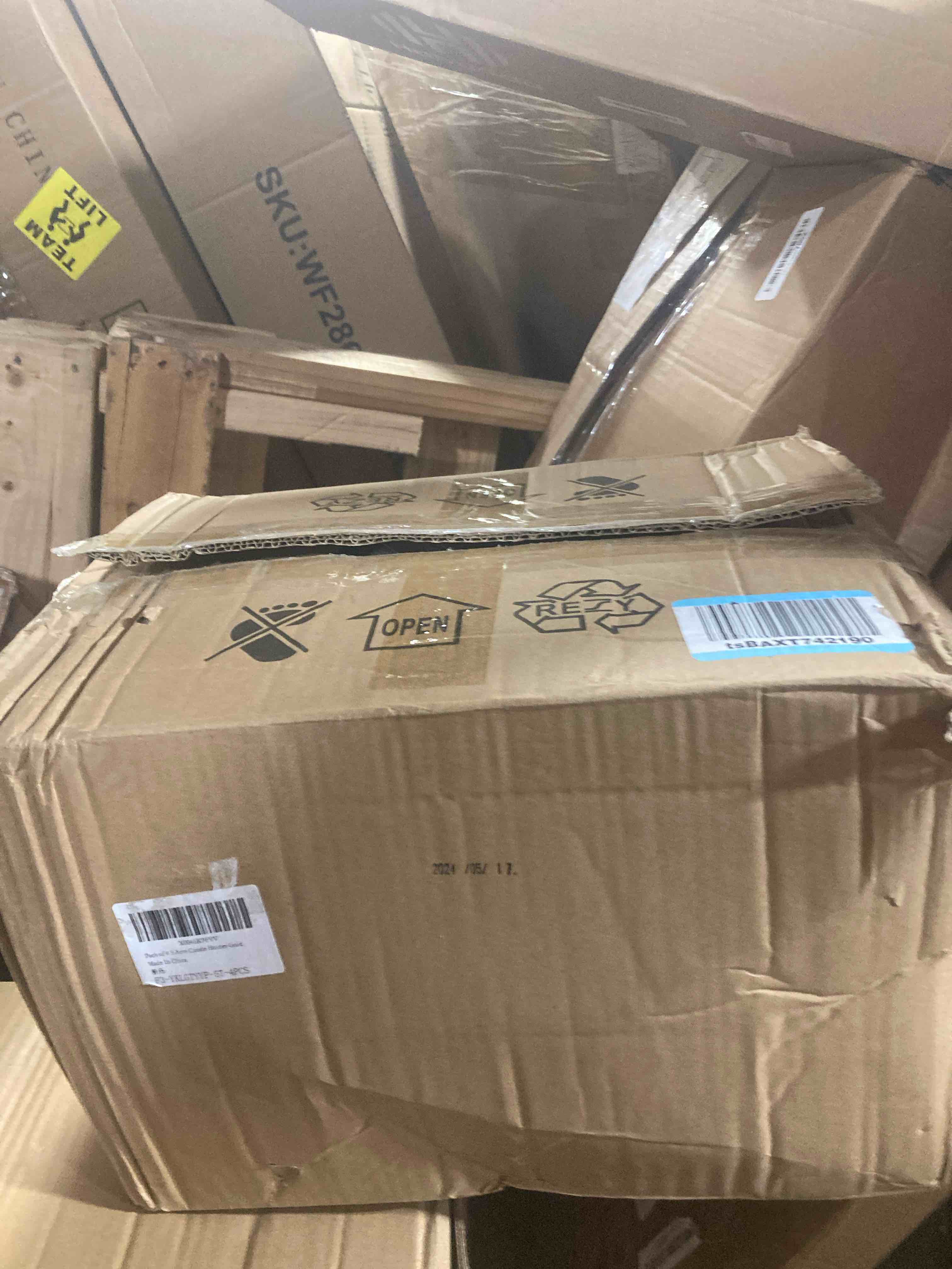 https://s3.amazonaws.com/lotting-images-prod/phillipi/ORG3774615_1729525485803.jpeg