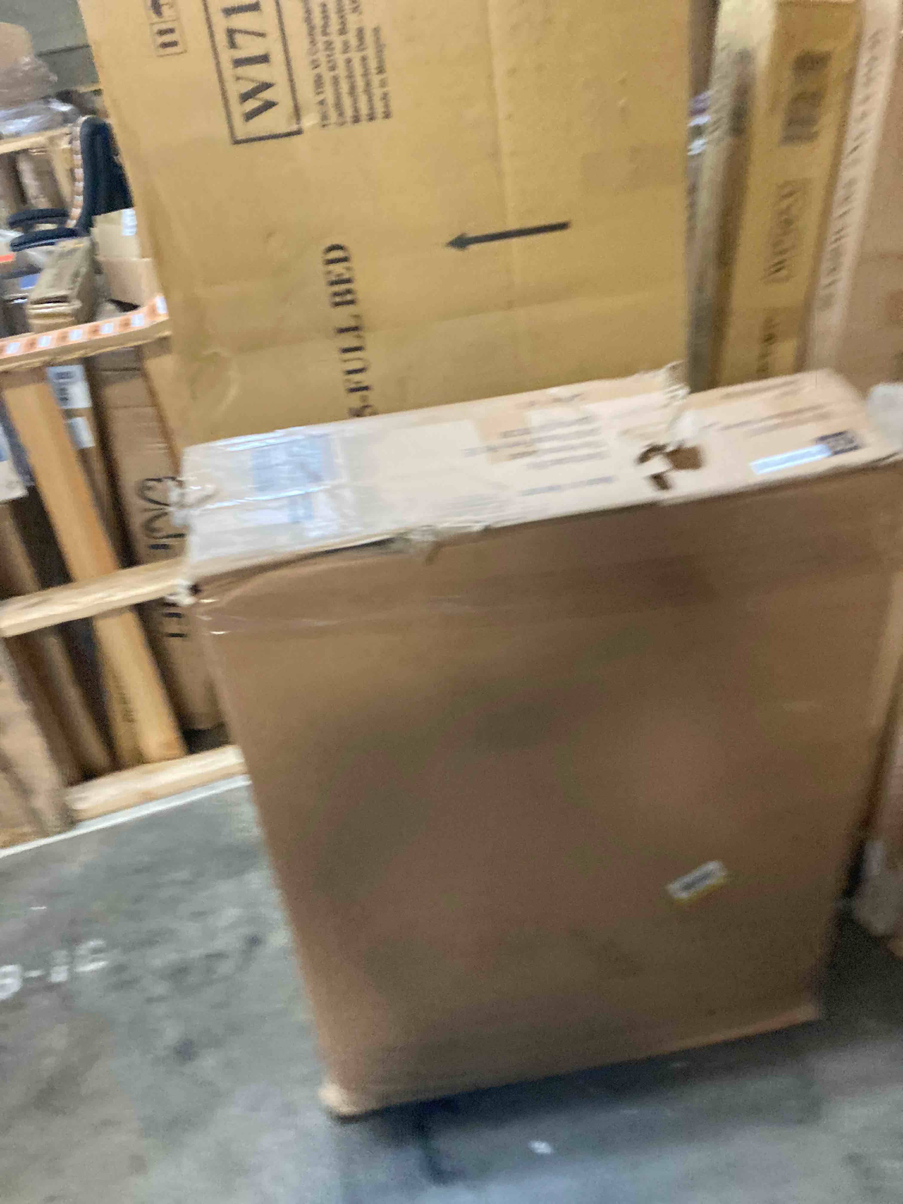 https://s3.amazonaws.com/lotting-images-prod/phillipi/ORG3775918_1734476064657.jpeg