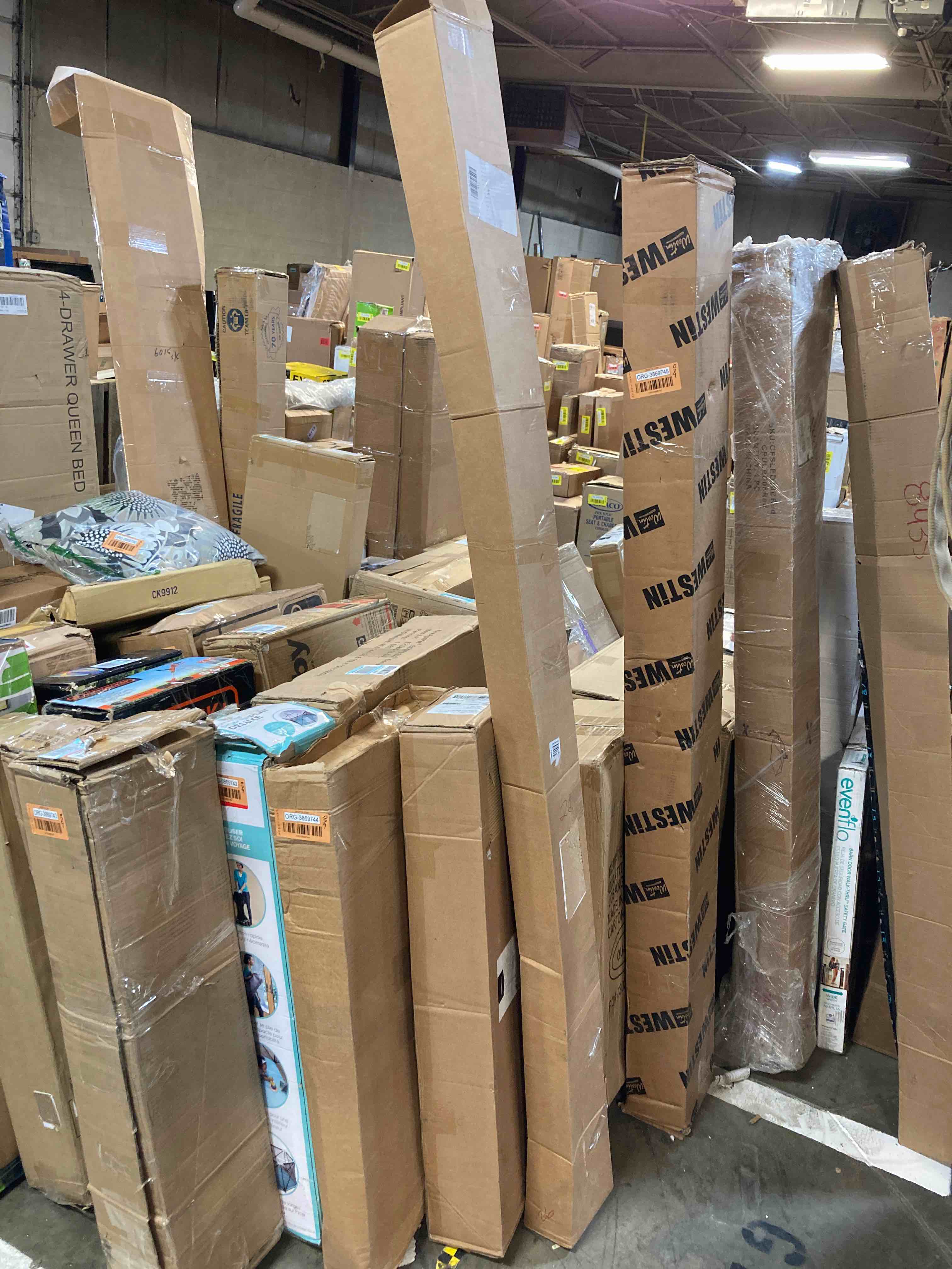 https://s3.amazonaws.com/lotting-images-prod/phillipi/ORG3869746_1685471243409.jpeg