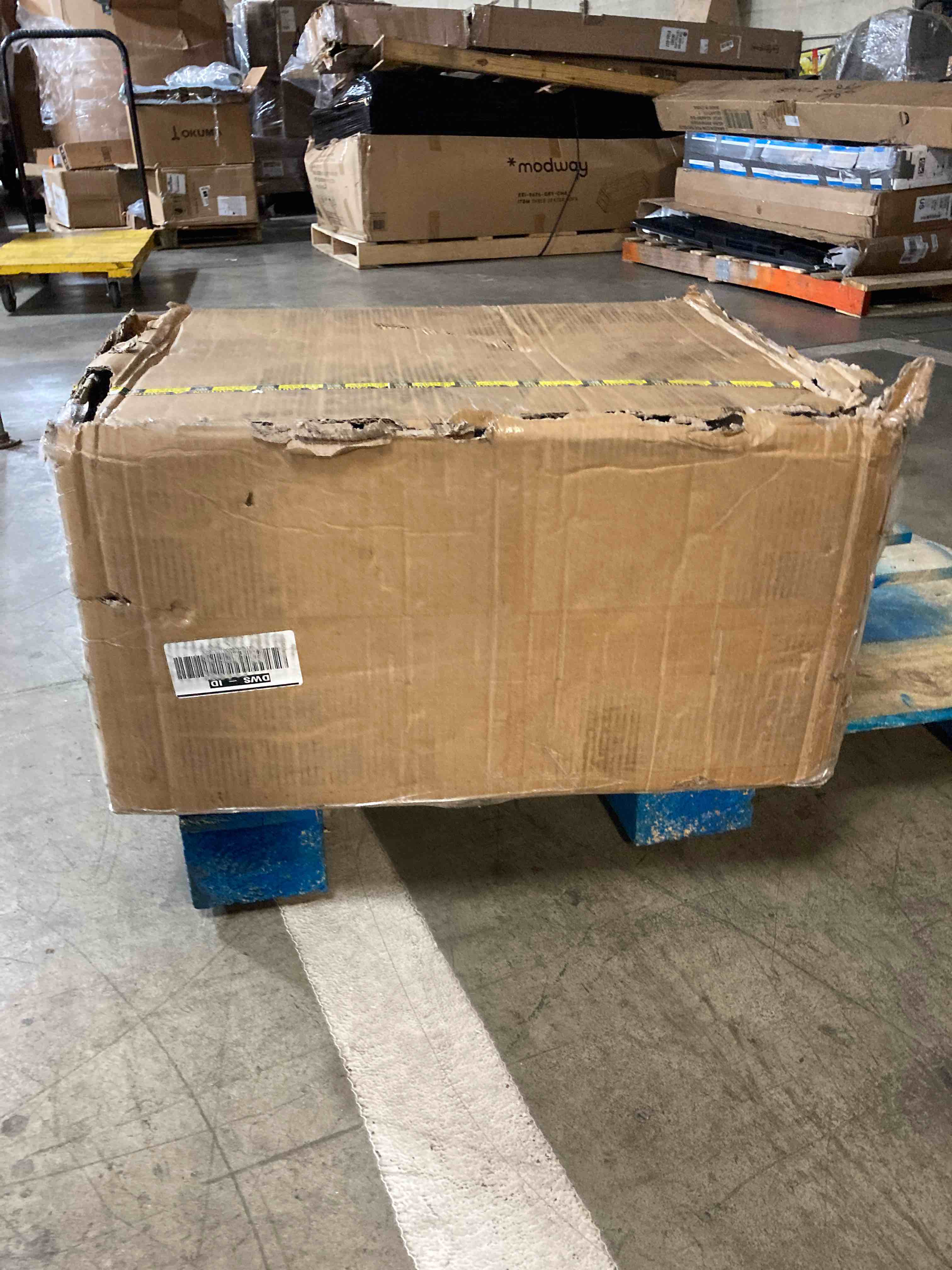 https://s3.amazonaws.com/lotting-images-prod/phillipi/ORG3870284_1687271984183.jpeg