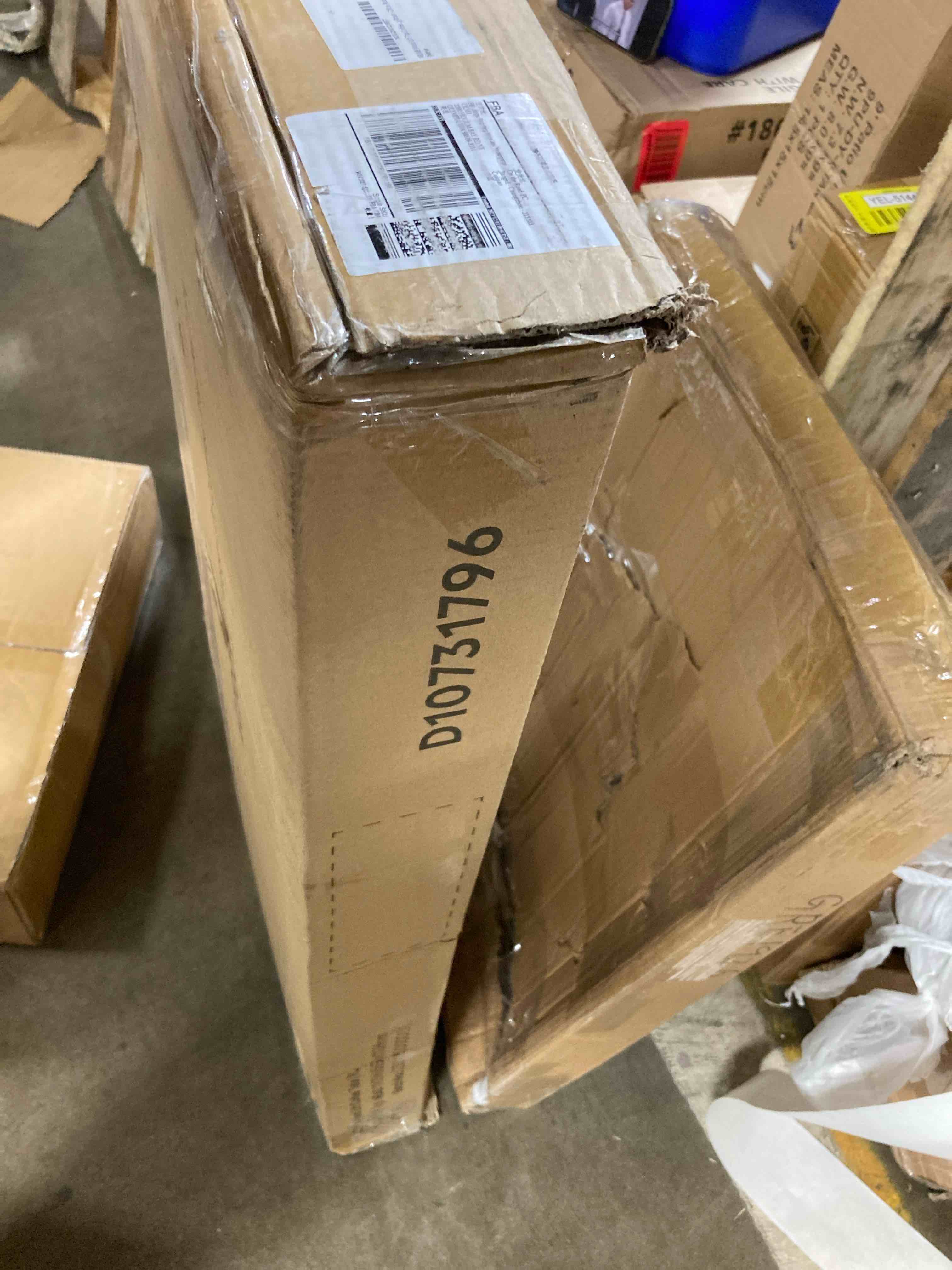 https://s3.amazonaws.com/lotting-images-prod/phillipi/ORG3870456_1711476364779.jpeg