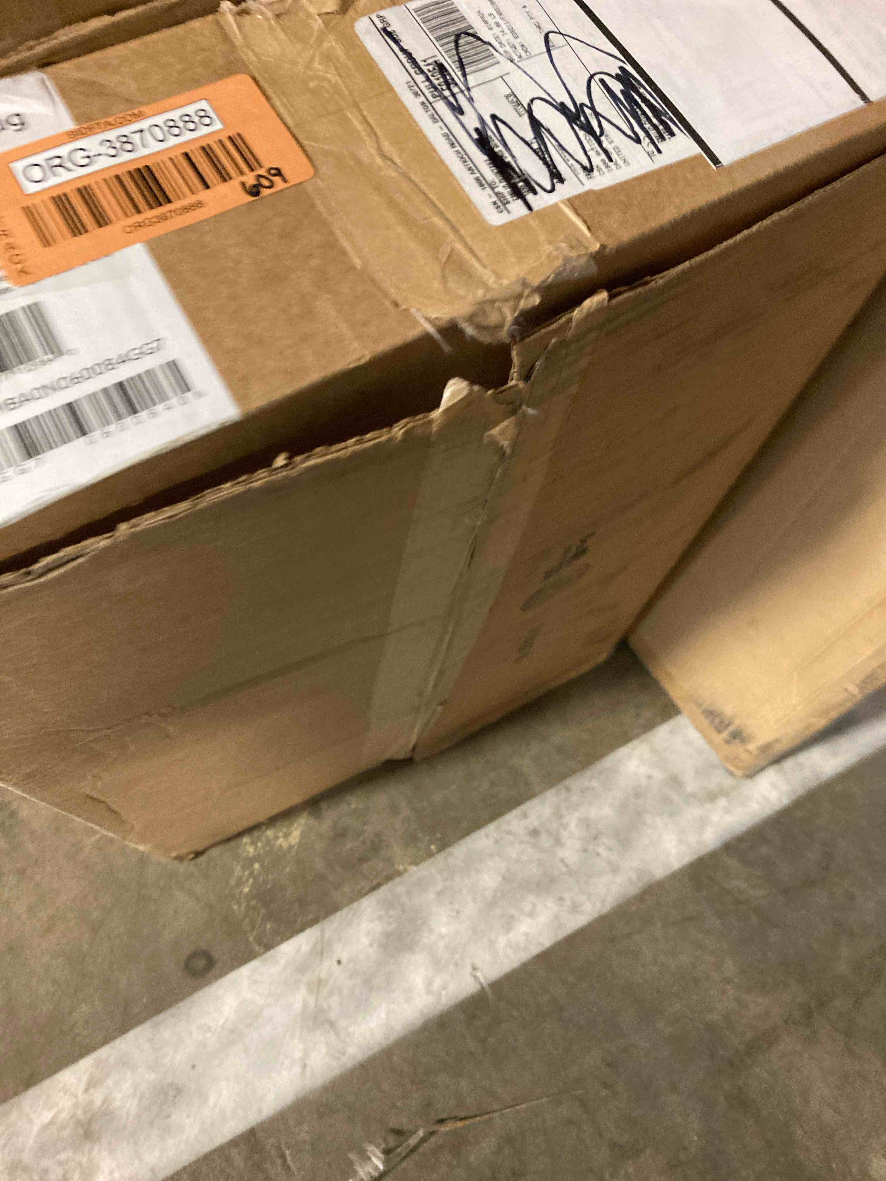 https://s3.amazonaws.com/lotting-images-prod/phillipi/ORG3870888_1713203918461.jpeg