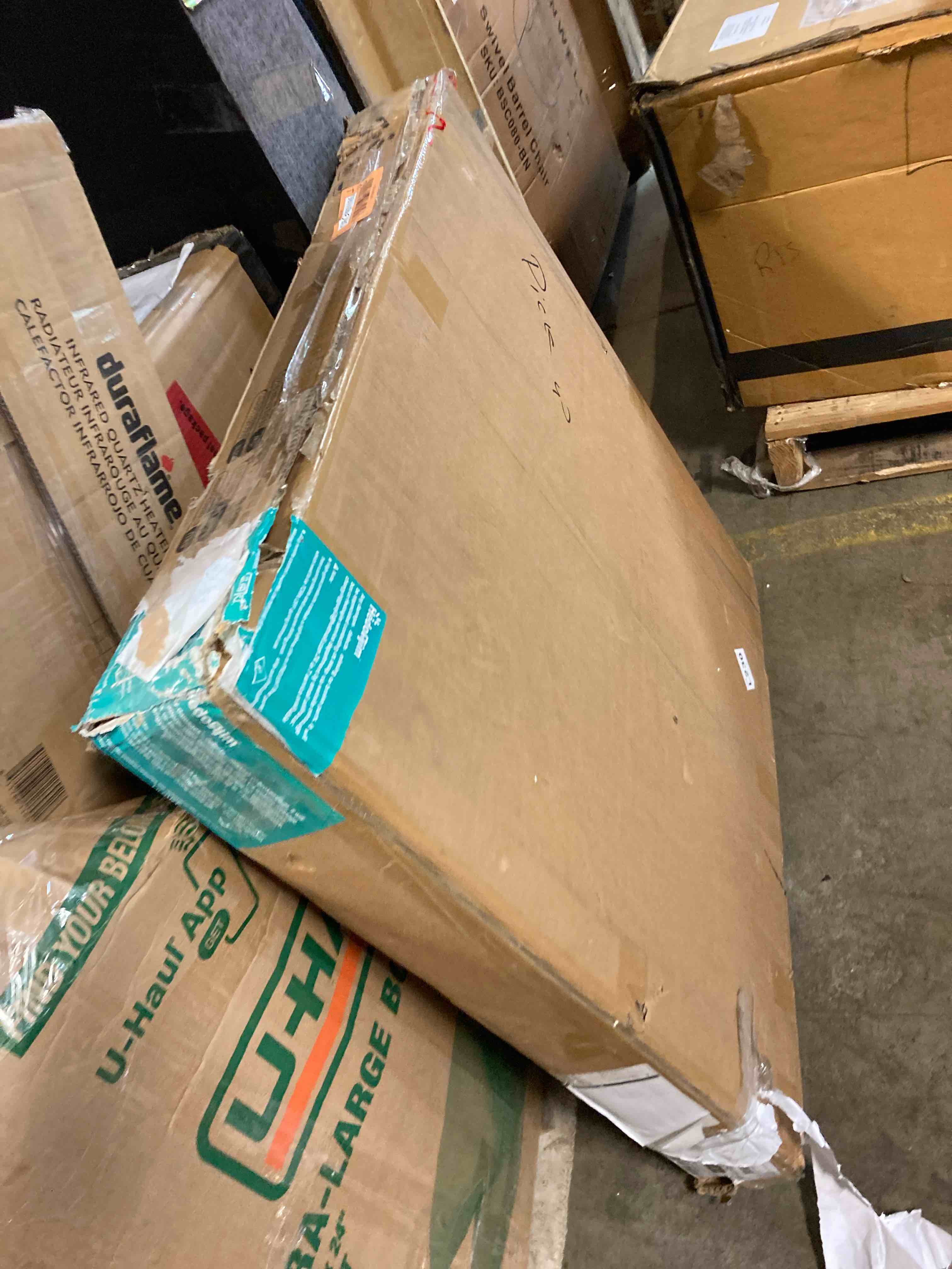 https://s3.amazonaws.com/lotting-images-prod/phillipi/ORG3871185_1715021187138.jpeg
