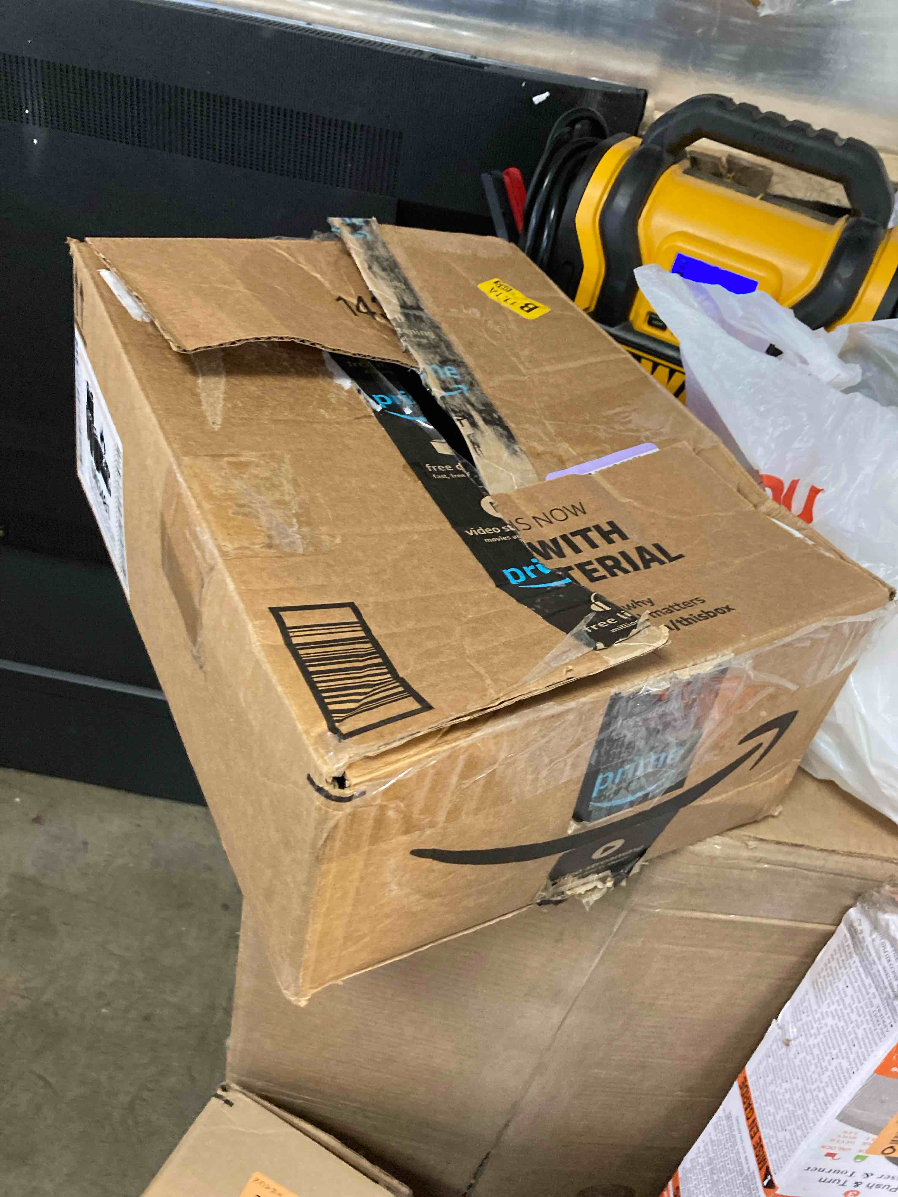 https://s3.amazonaws.com/lotting-images-prod/phillipi/ORG3871915_1719955989981.jpeg