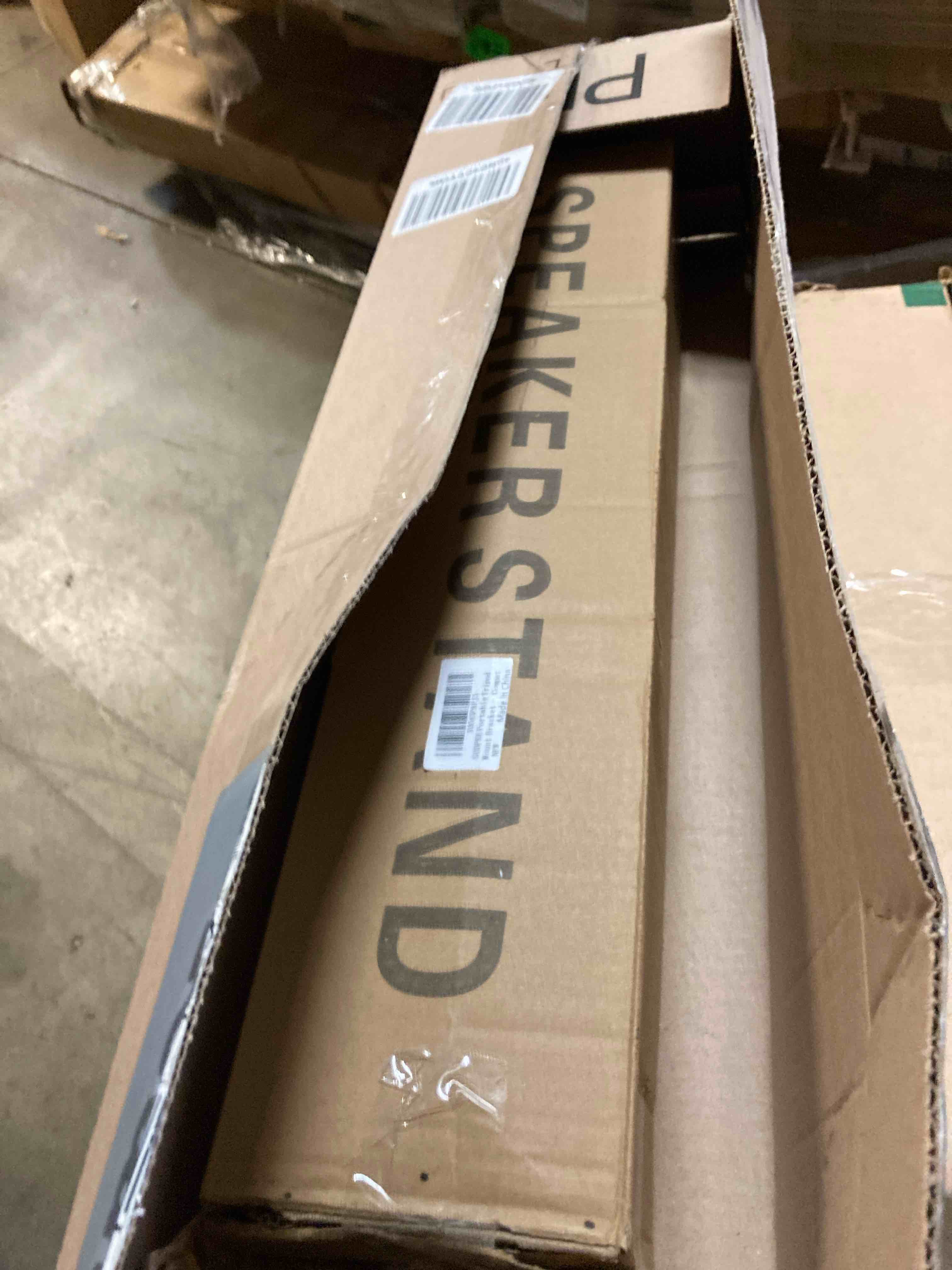 https://s3.amazonaws.com/lotting-images-prod/phillipi/ORG3871919_1719956634287.jpeg