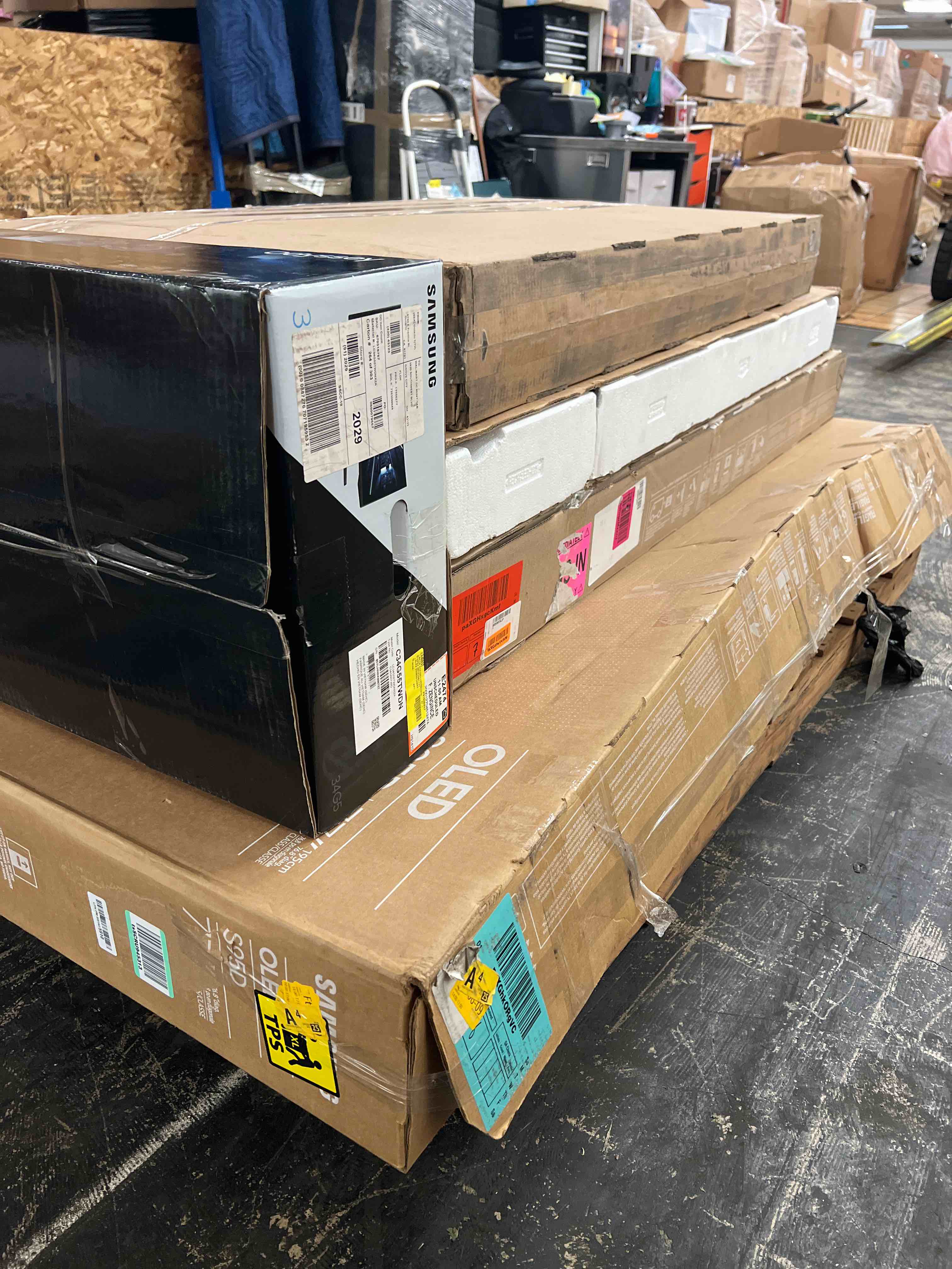 https://s3.amazonaws.com/lotting-images-prod/phillipi/ORG4466516_1757021010497.jpeg