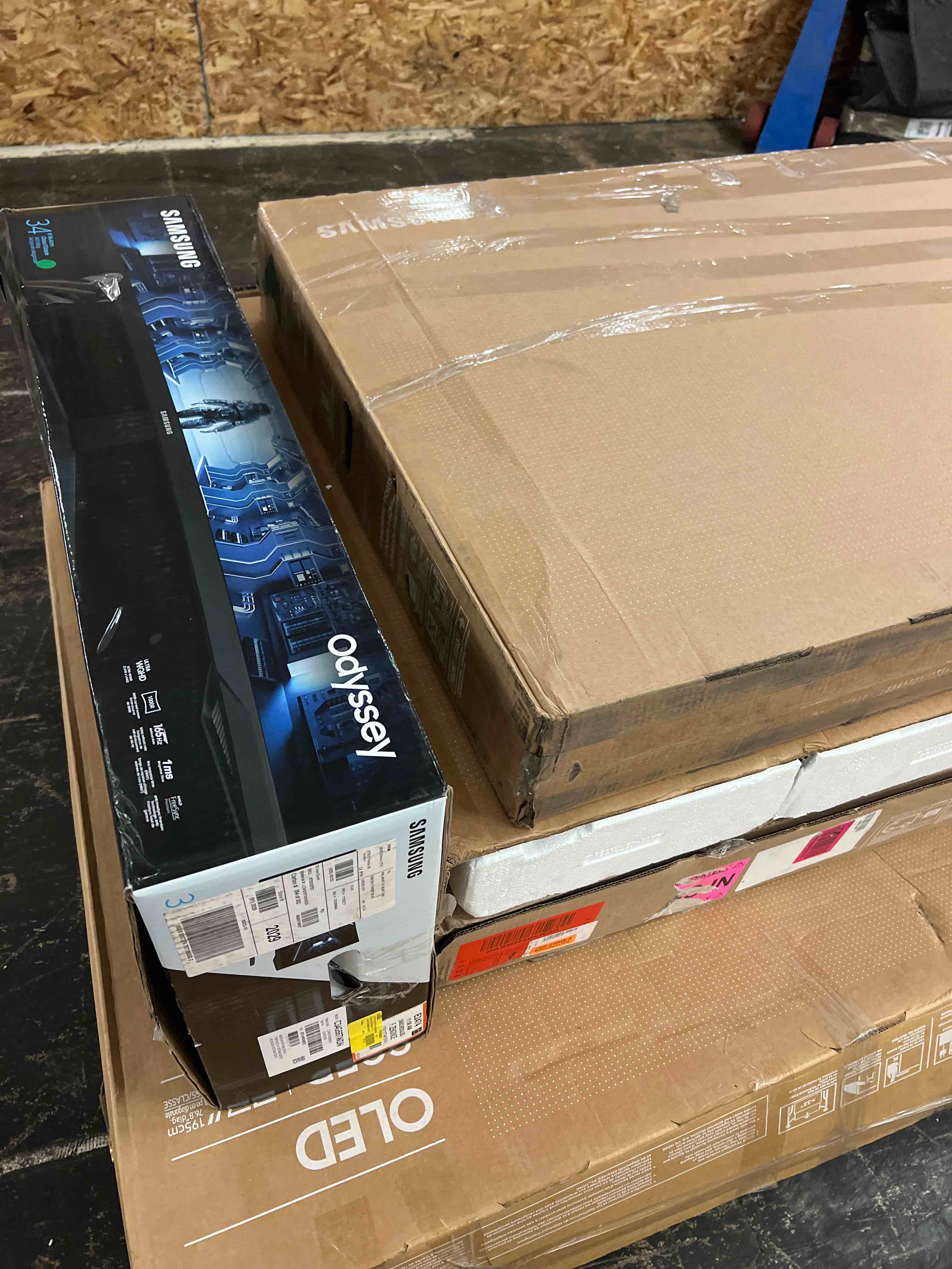 https://s3.amazonaws.com/lotting-images-prod/phillipi/ORG4466516_1757021017850.jpeg