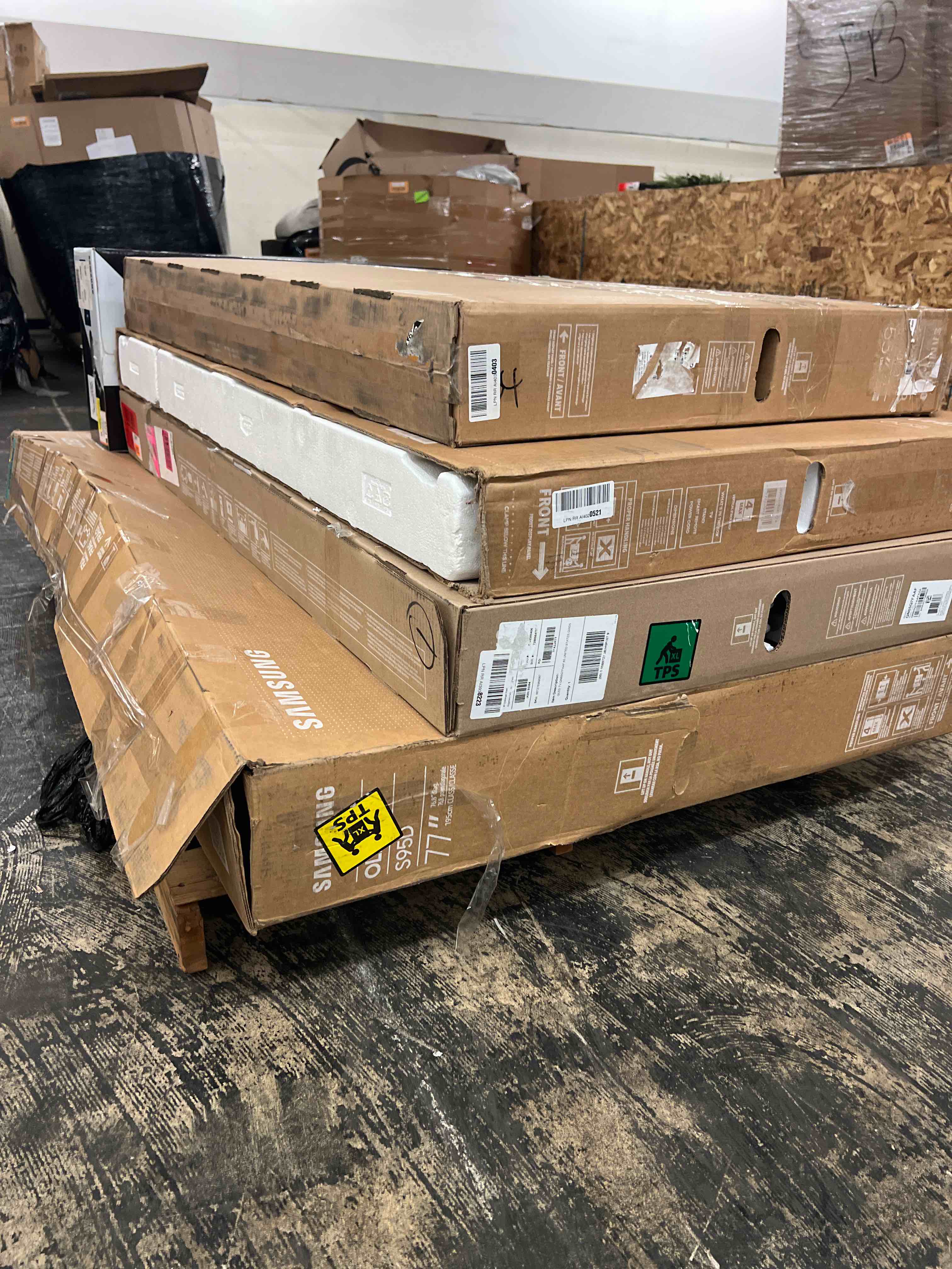 https://s3.amazonaws.com/lotting-images-prod/phillipi/ORG4466516_1757021035402.jpeg