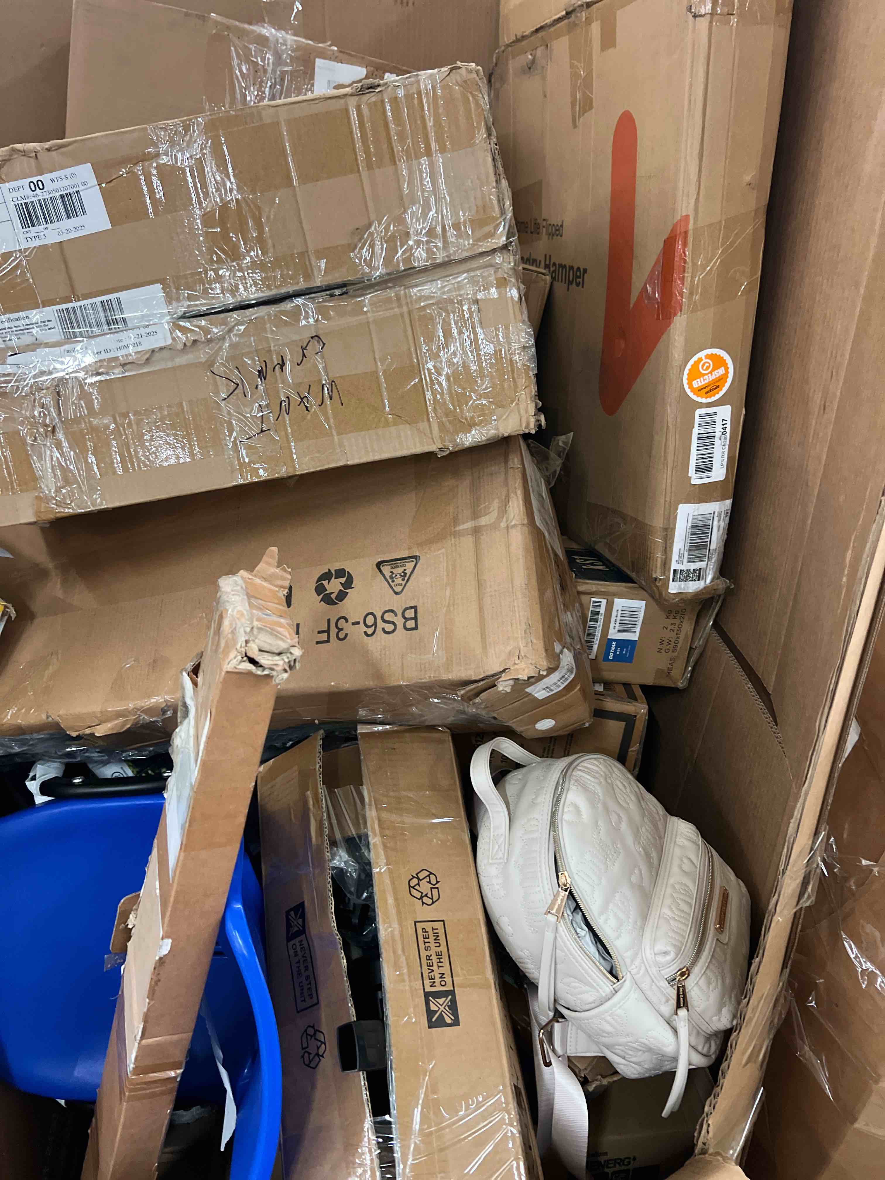 https://s3.amazonaws.com/lotting-images-prod/phillipi/ORG4466853_1752776490262.jpeg