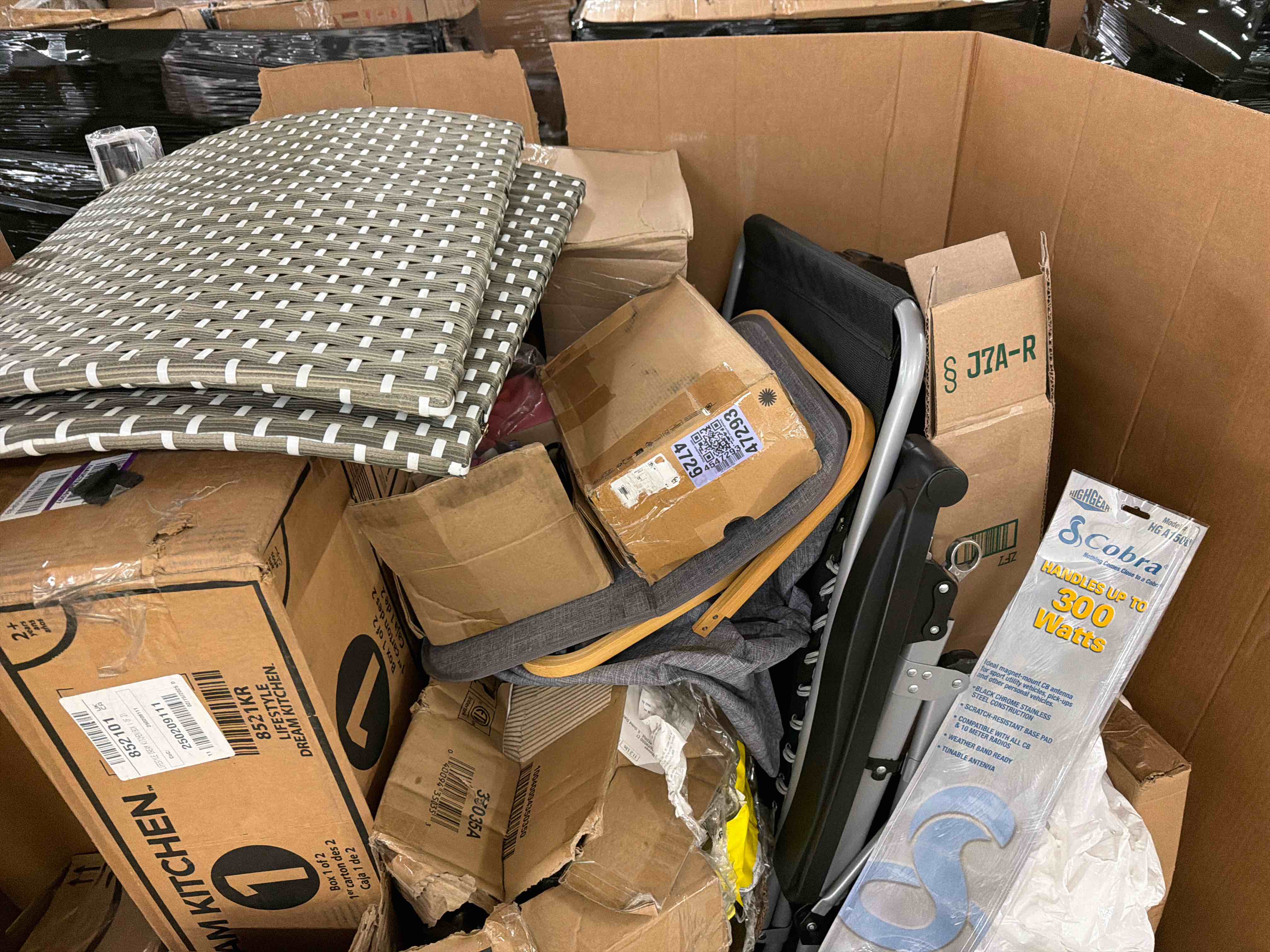https://s3.amazonaws.com/lotting-images-prod/phillipi/ORG4466941_1760642607944.jpeg
