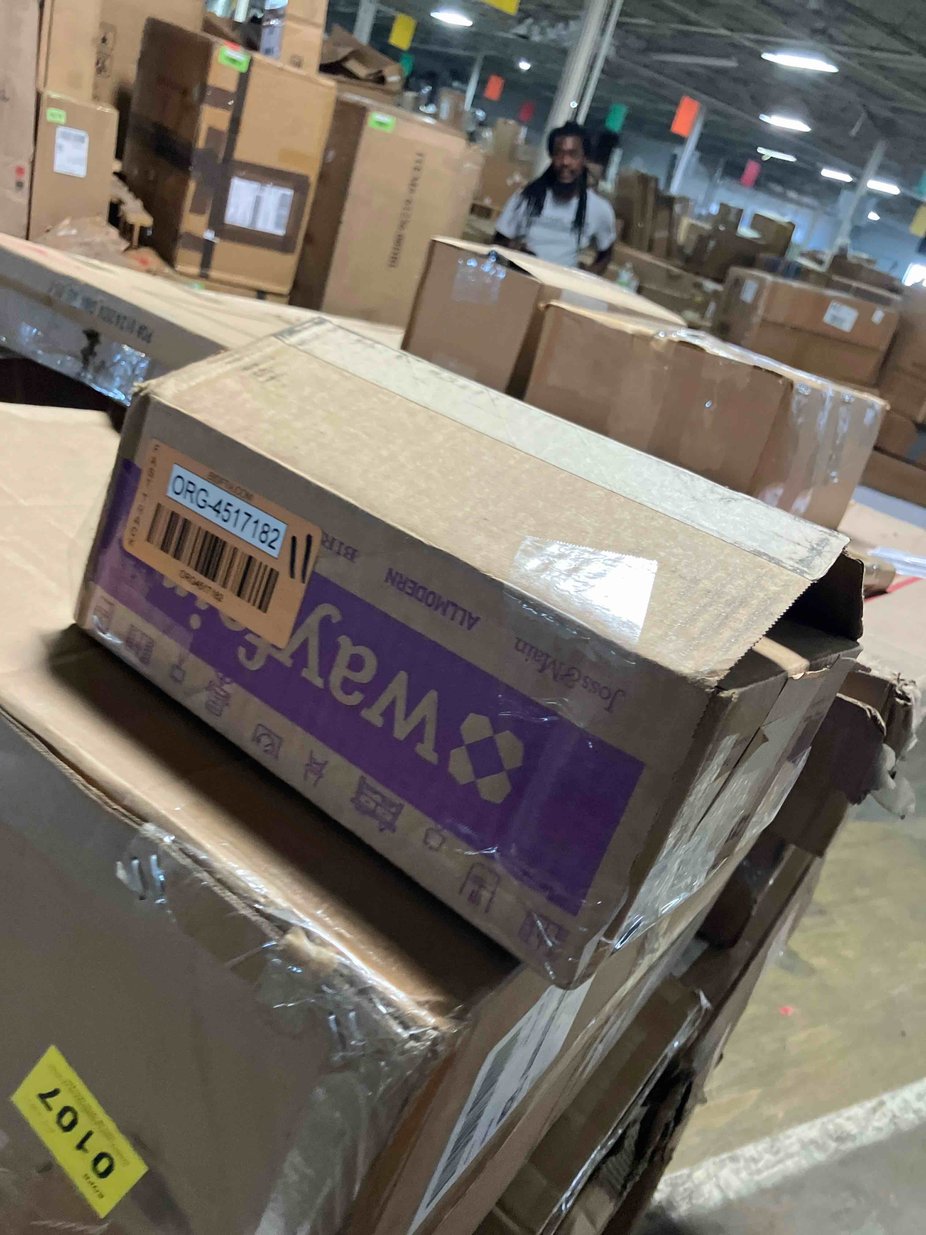 https://s3.amazonaws.com/lotting-images-prod/phillipi/ORG4517182_1723657725978.jpeg