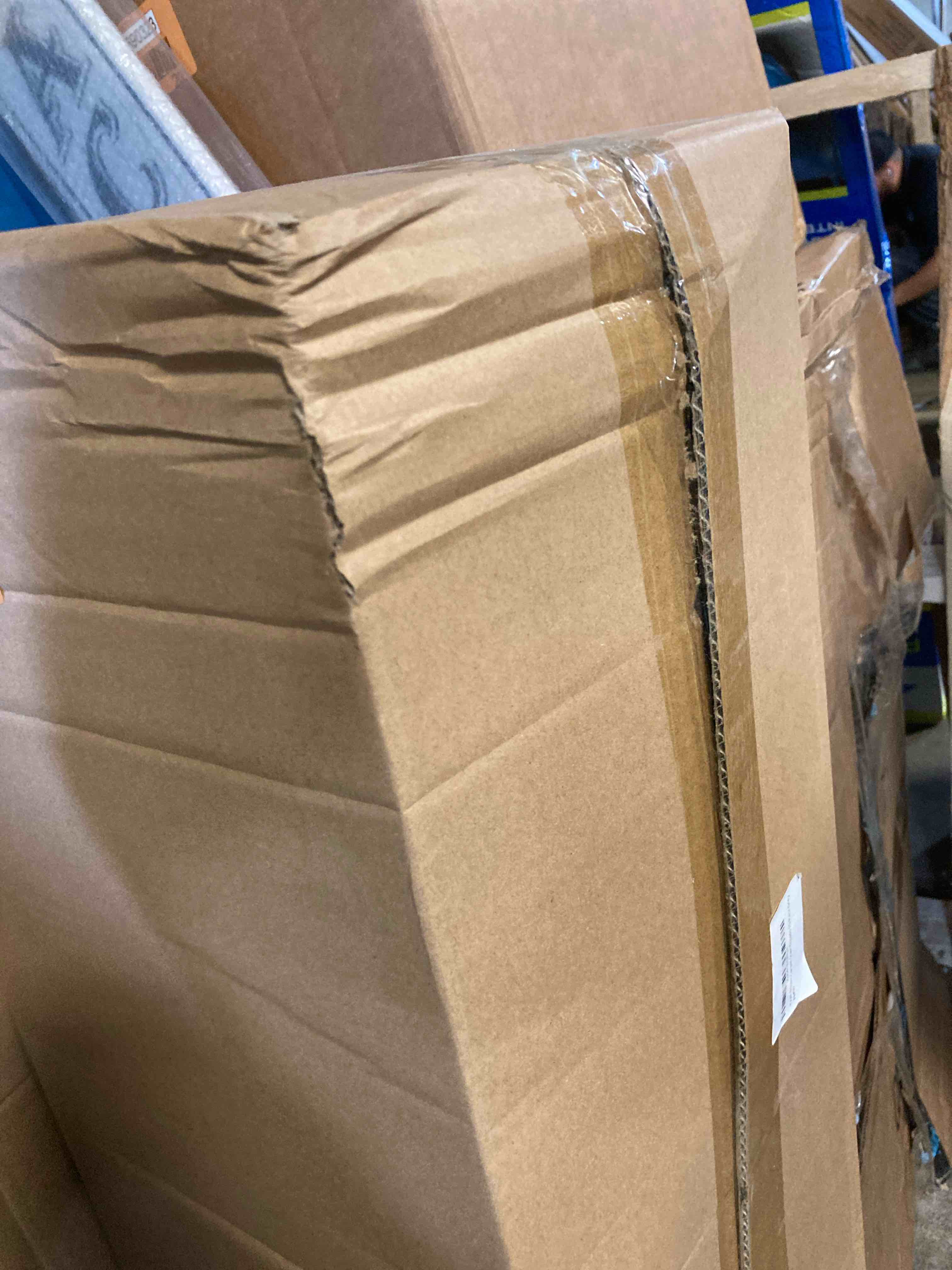 https://s3.amazonaws.com/lotting-images-prod/phillipi/ORG4690330_1722273715993.jpeg