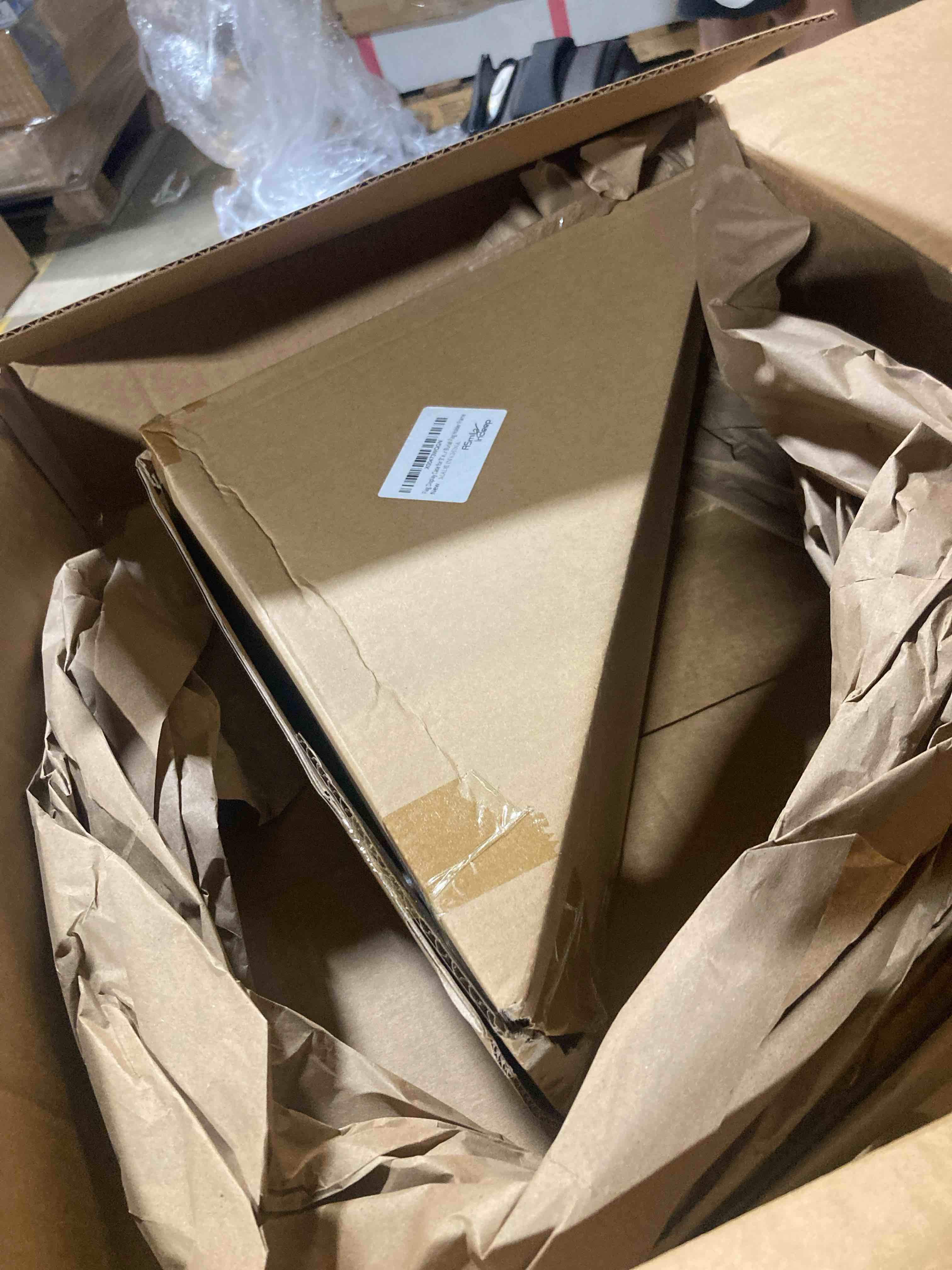 https://s3.amazonaws.com/lotting-images-prod/phillipi/ORG4690644_1722953834179.jpeg