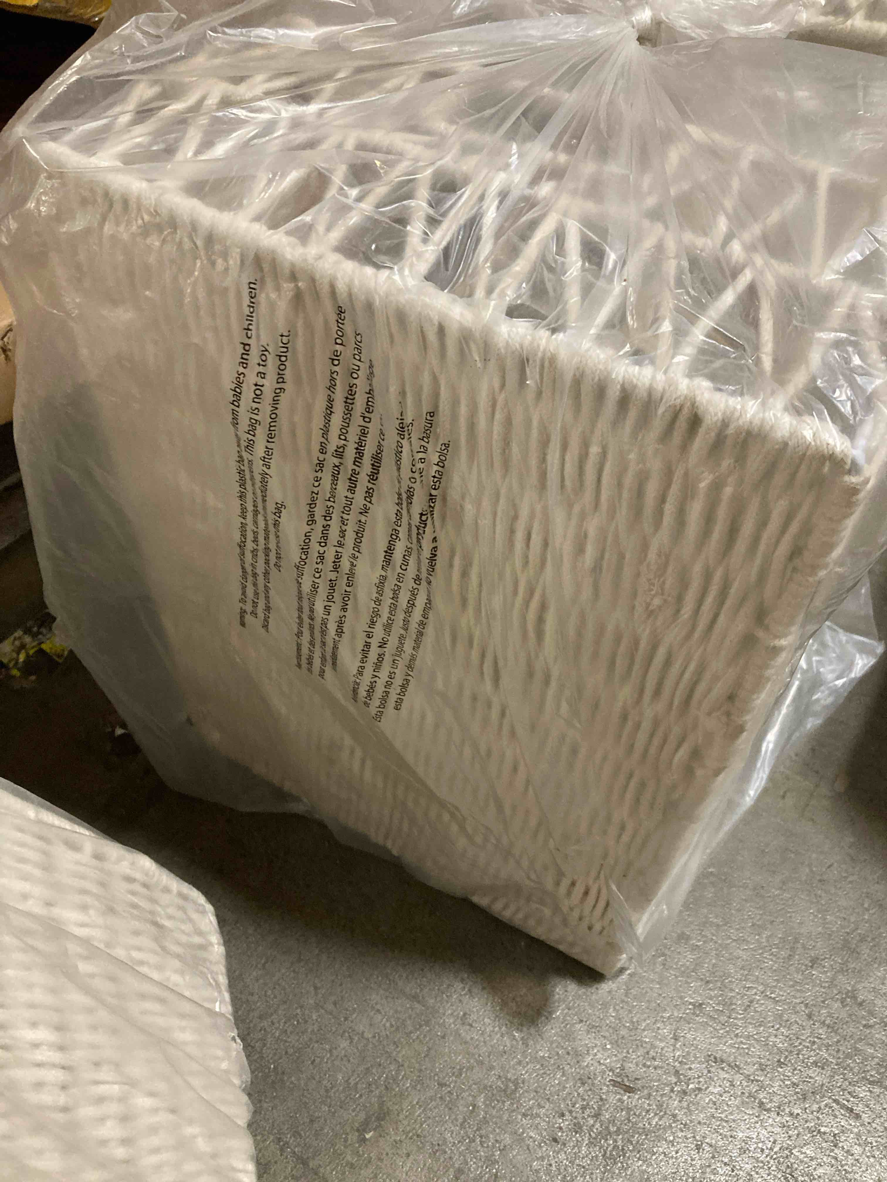https://s3.amazonaws.com/lotting-images-prod/phillipi/ORG4714090_1707927314979.jpeg