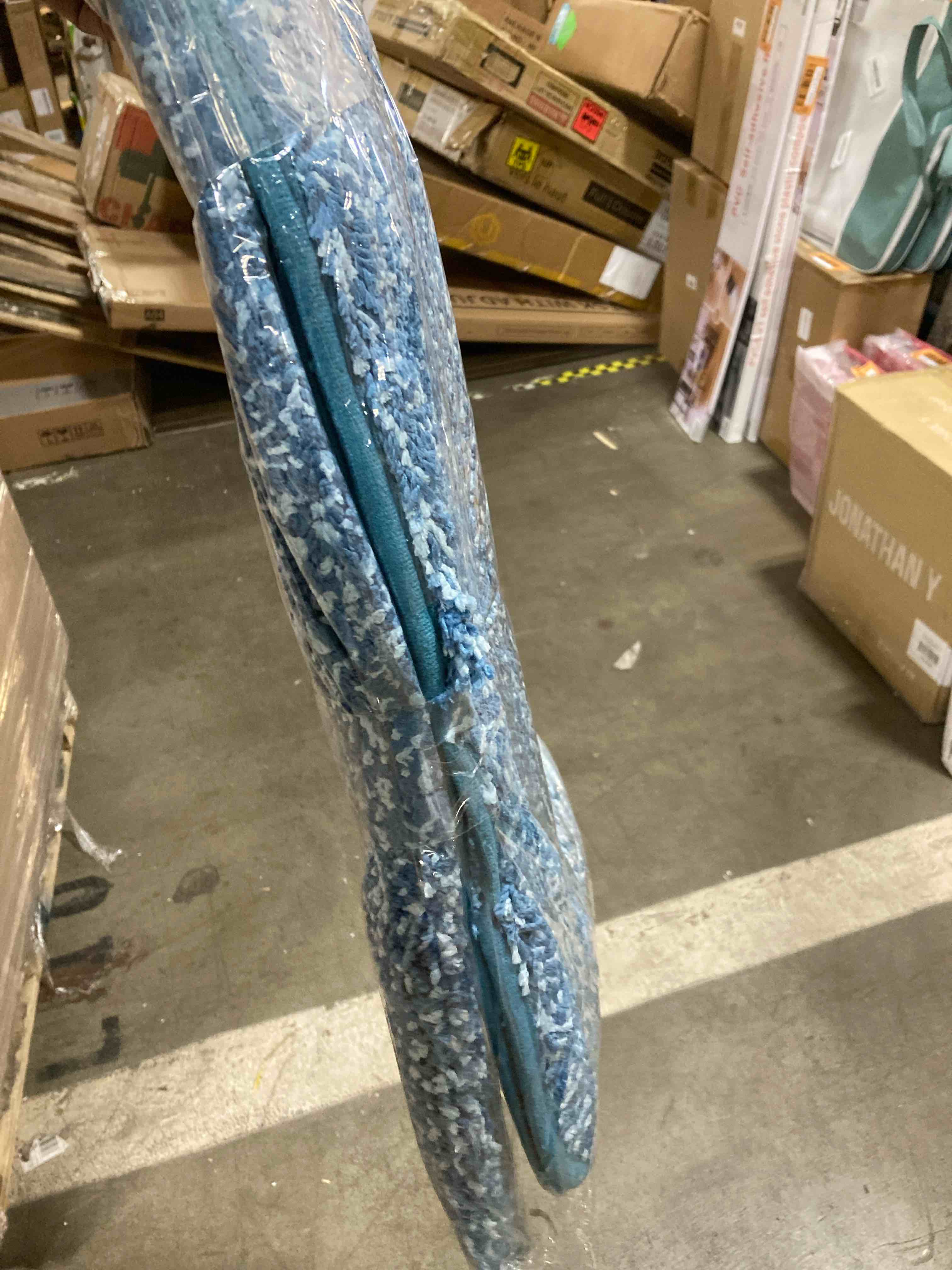 https://s3.amazonaws.com/lotting-images-prod/phillipi/ORG4714093_1707926996308.jpeg