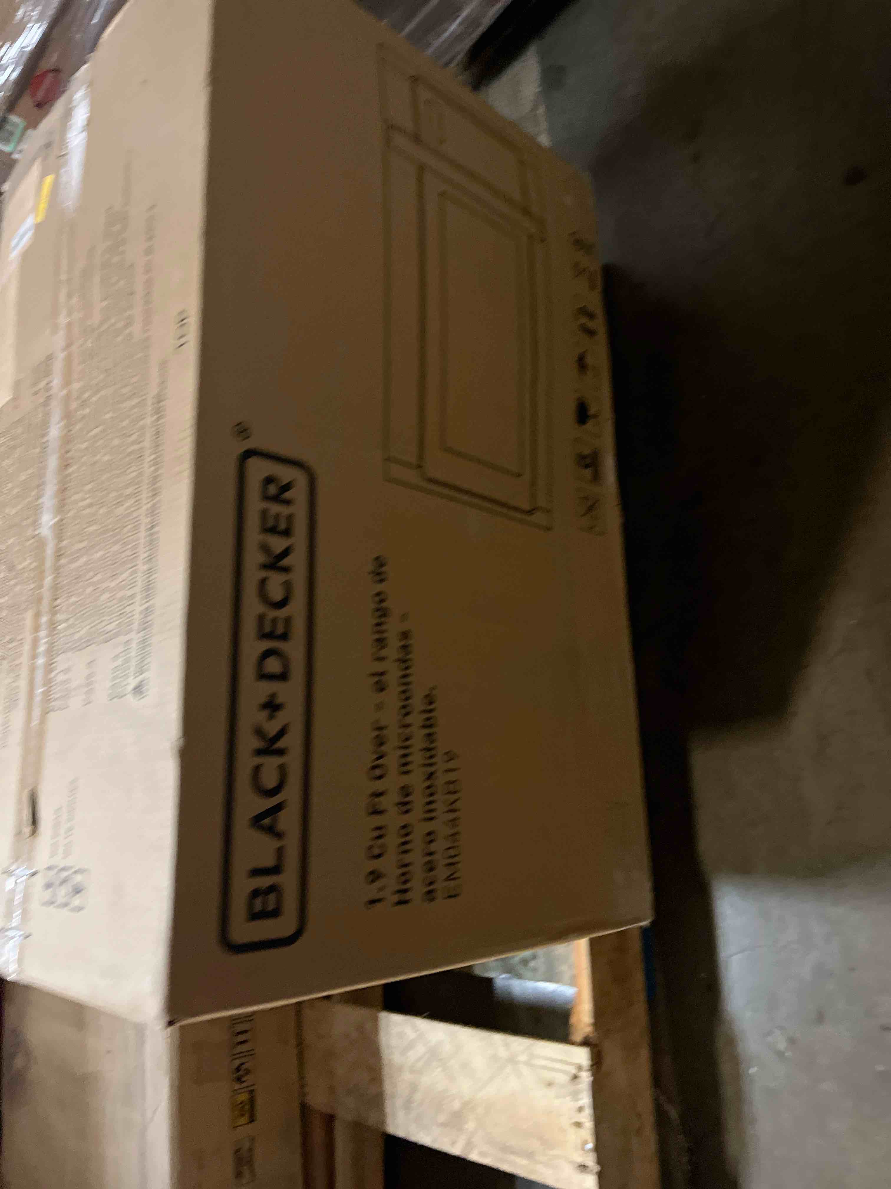 https://s3.amazonaws.com/lotting-images-prod/phillipi/ORG4714894_1709224998091.jpeg