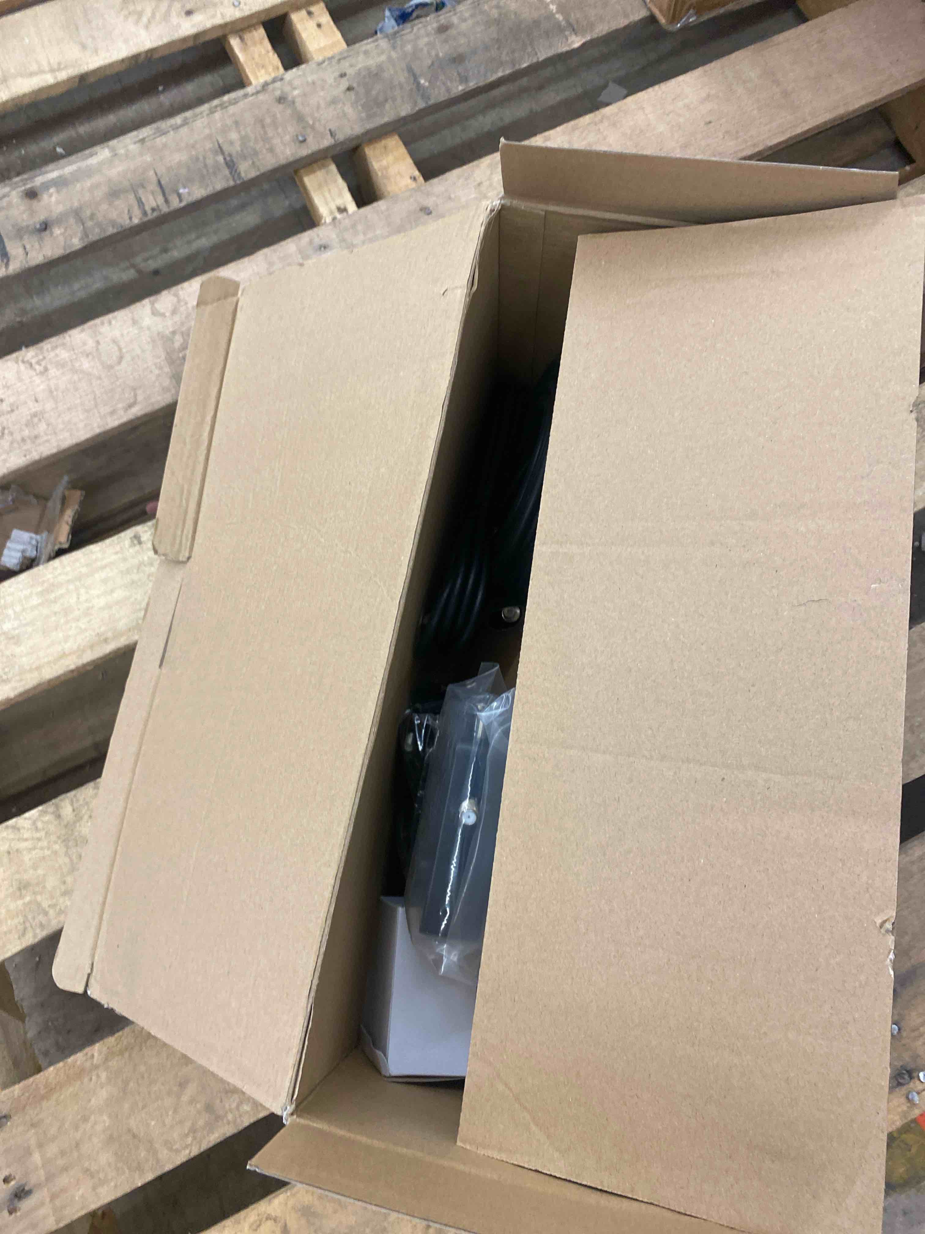 https://s3.amazonaws.com/lotting-images-prod/phillipi/ORG4880636_1708963122251.jpeg