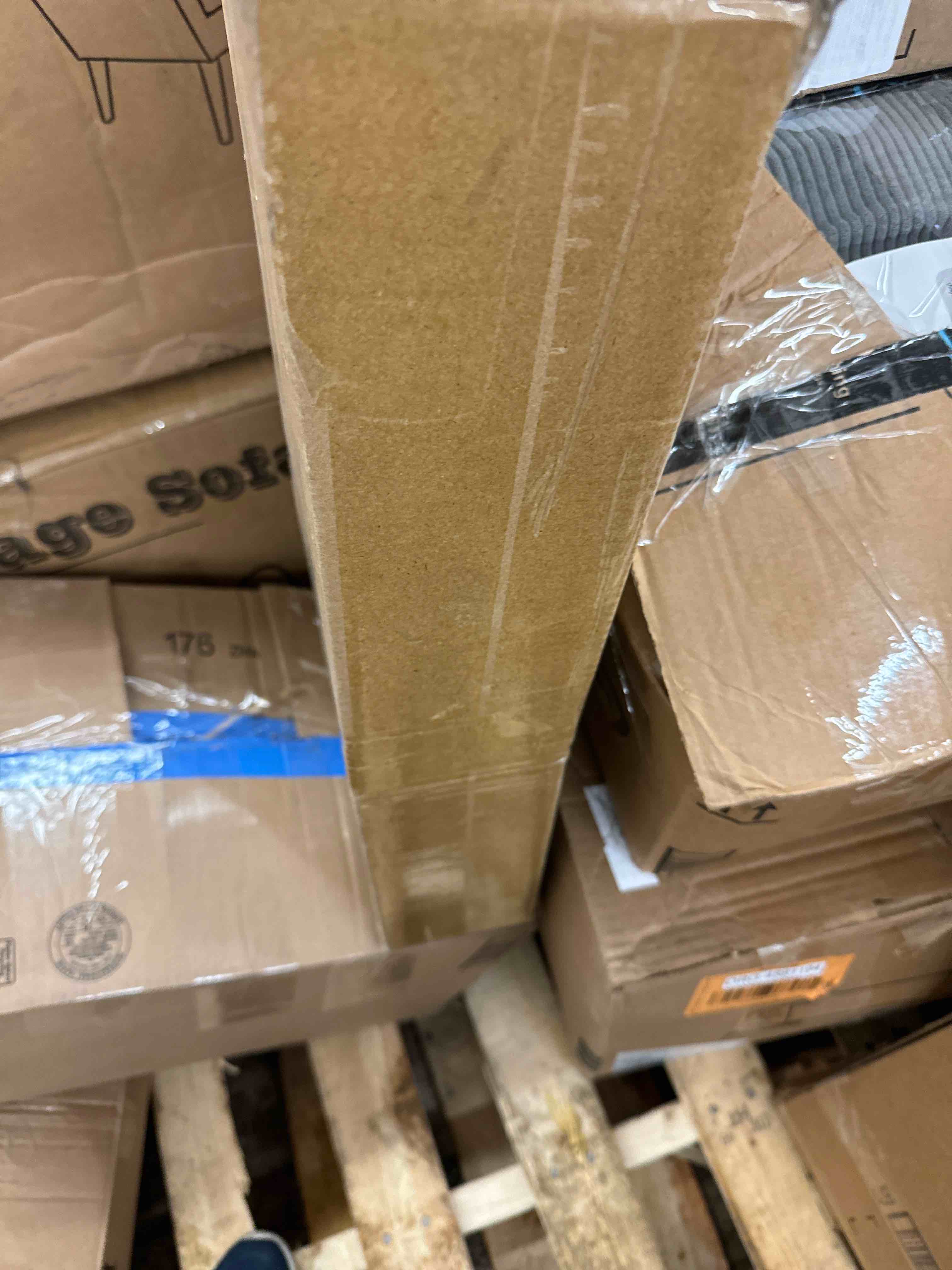 https://s3.amazonaws.com/lotting-images-prod/phillipi/ORG4881203_1709842101516.jpeg