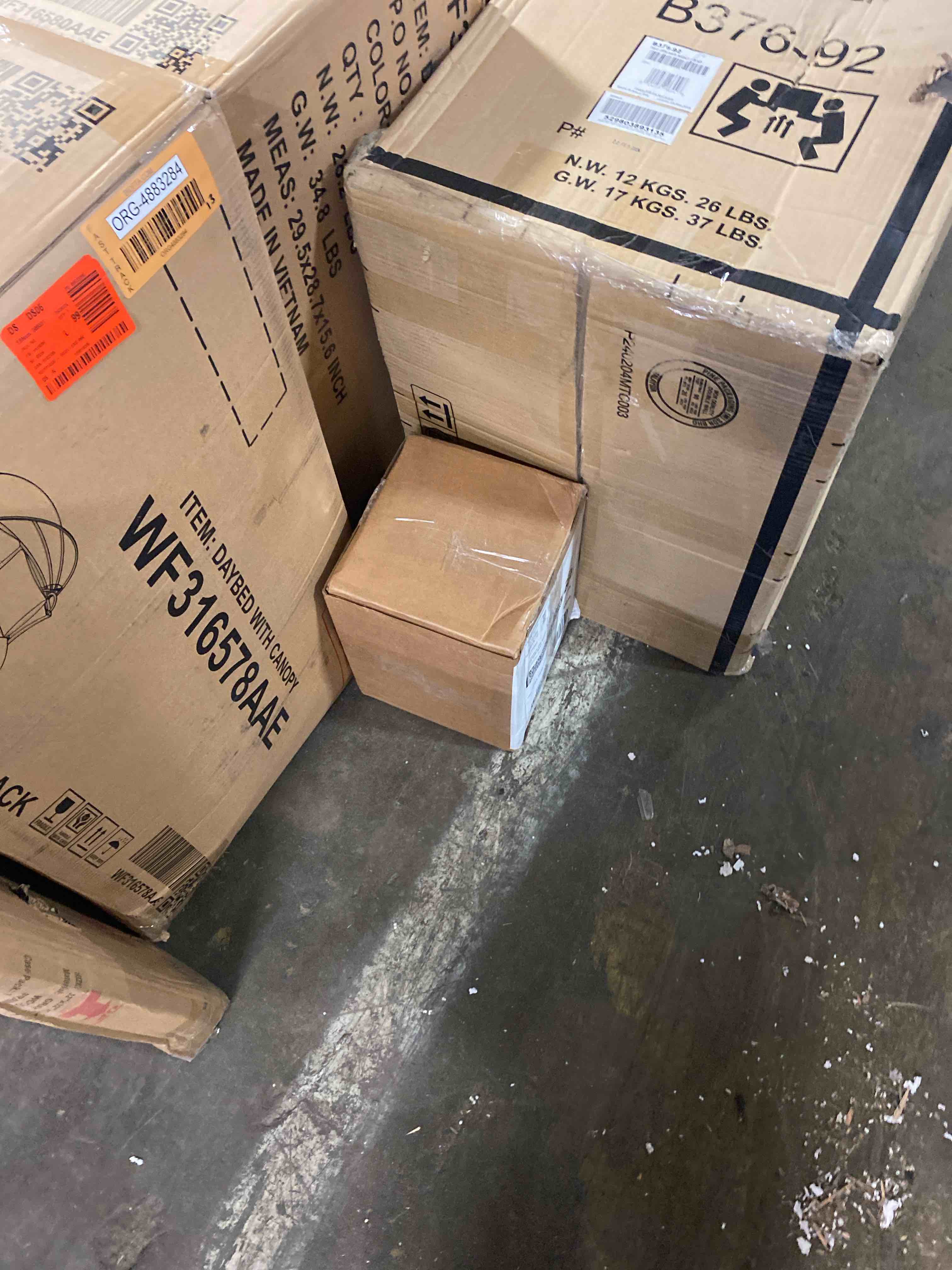 https://s3.amazonaws.com/lotting-images-prod/phillipi/ORG4883292_1717776121265.jpeg