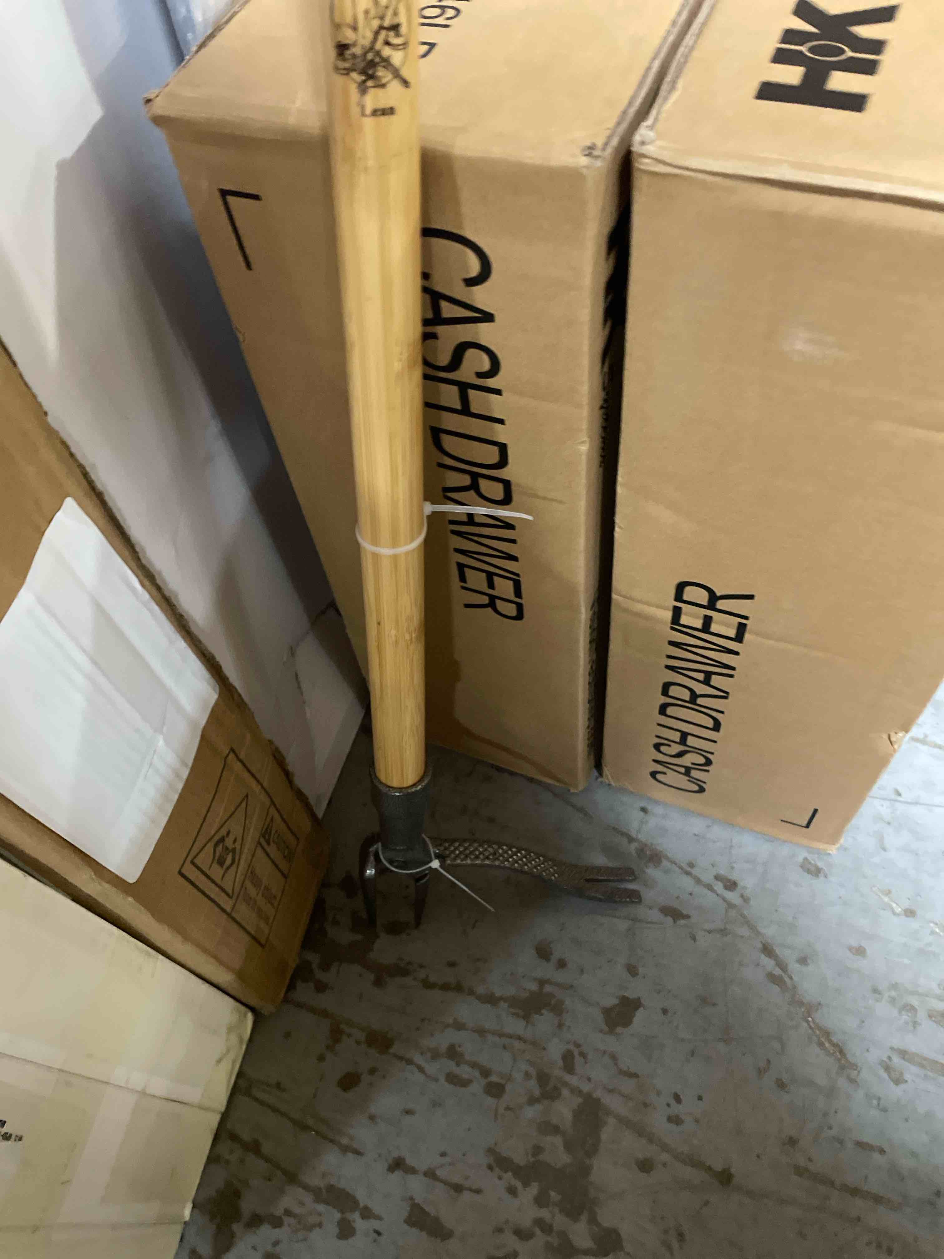 https://s3.amazonaws.com/lotting-images-prod/phillipi/ORG4883733_1718302024327.jpeg