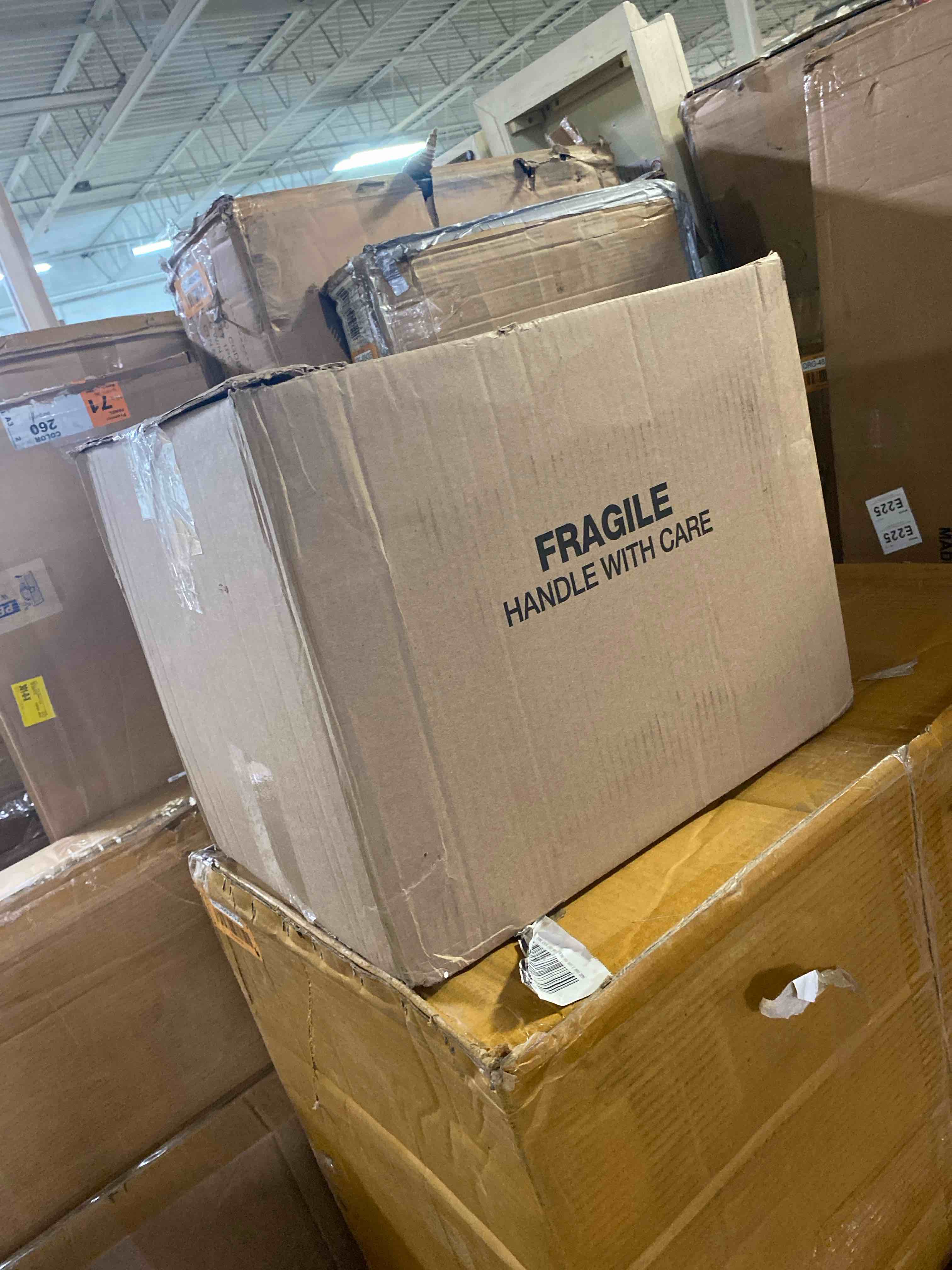 https://s3.amazonaws.com/lotting-images-prod/phillipi/ORG4884308_1718813005159.jpeg