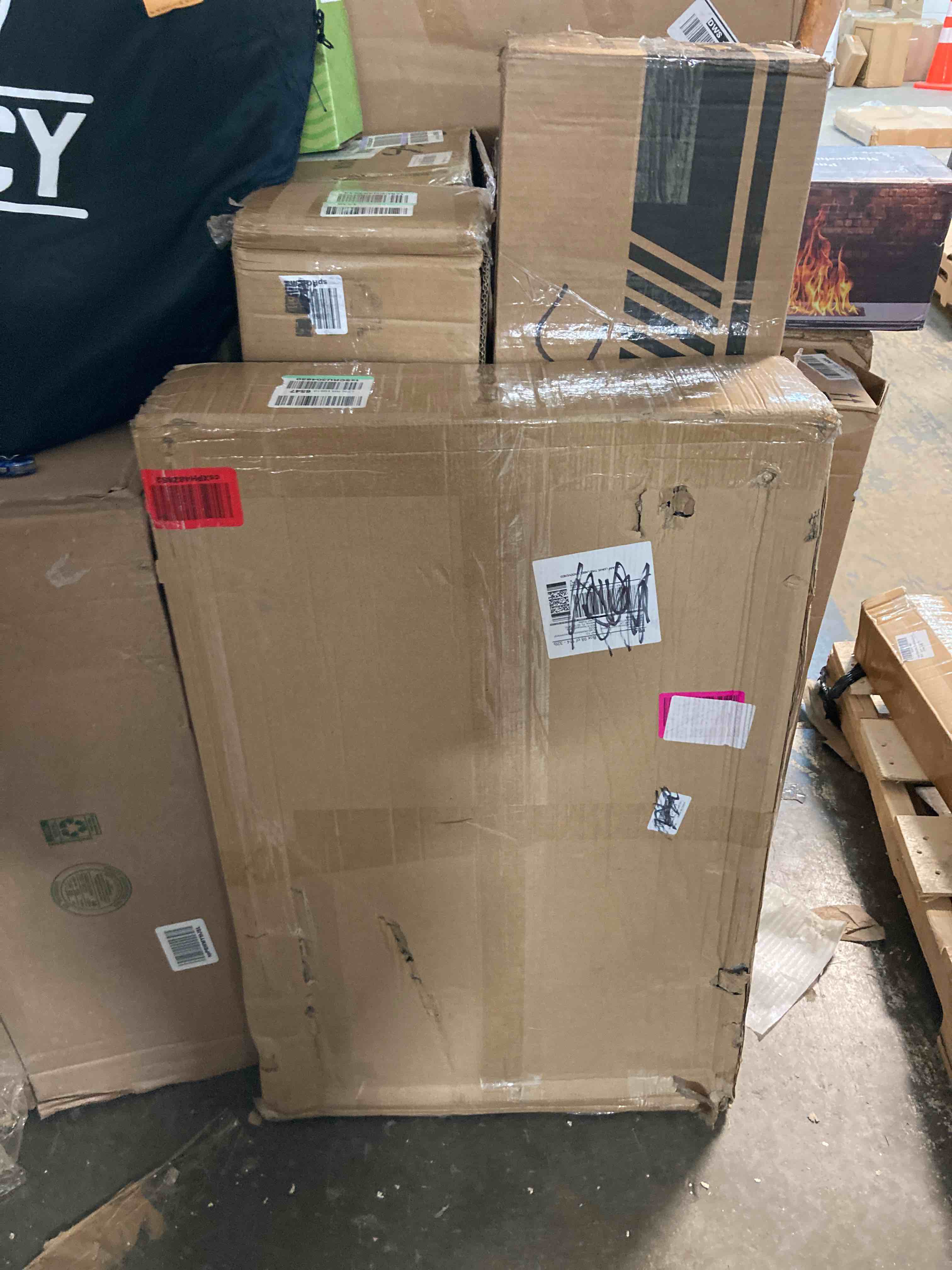 https://s3.amazonaws.com/lotting-images-prod/phillipi/ORG4884637_1708372903810.jpeg