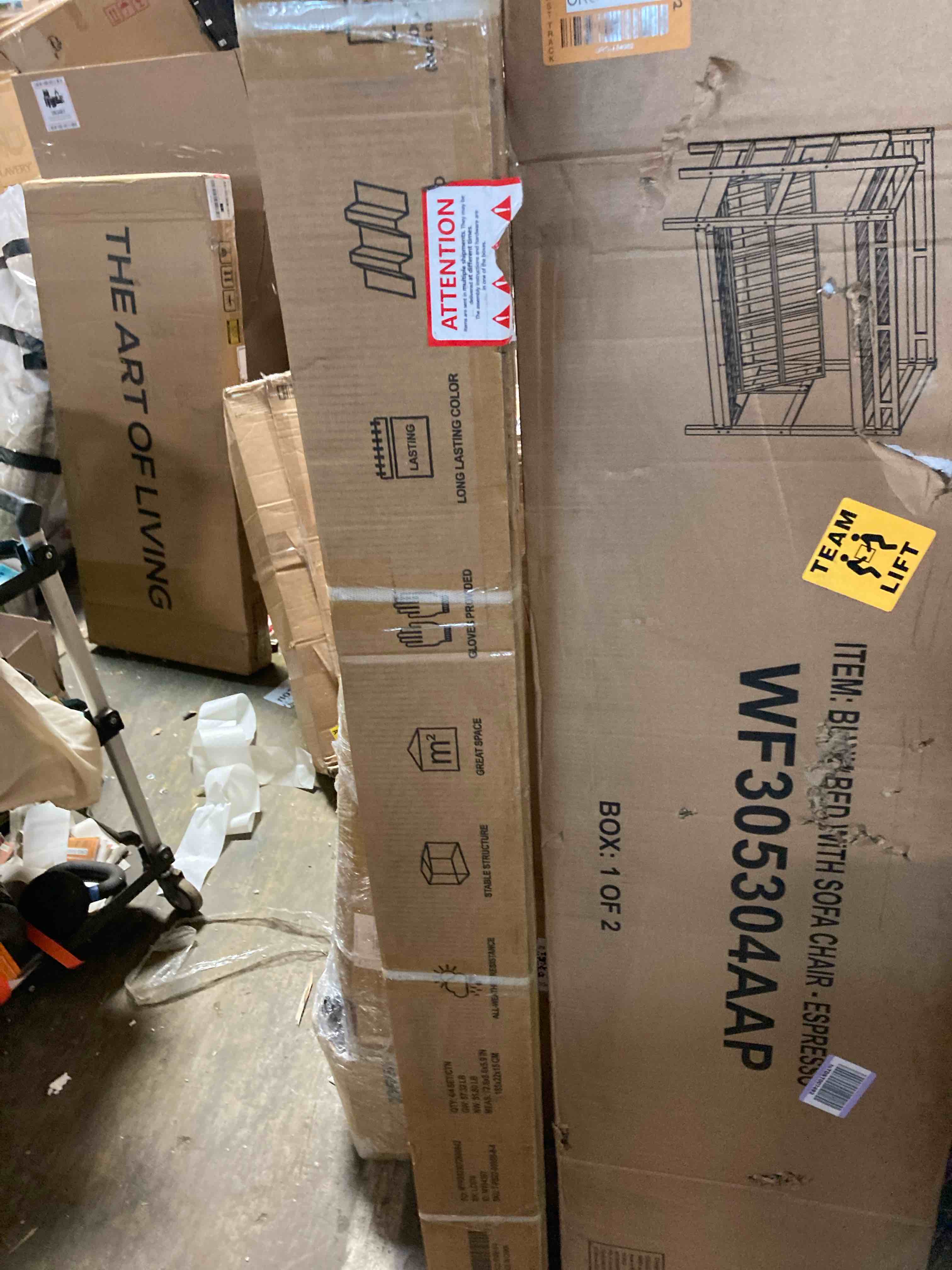 https://s3.amazonaws.com/lotting-images-prod/phillipi/ORG4884983_1711133493178.jpeg