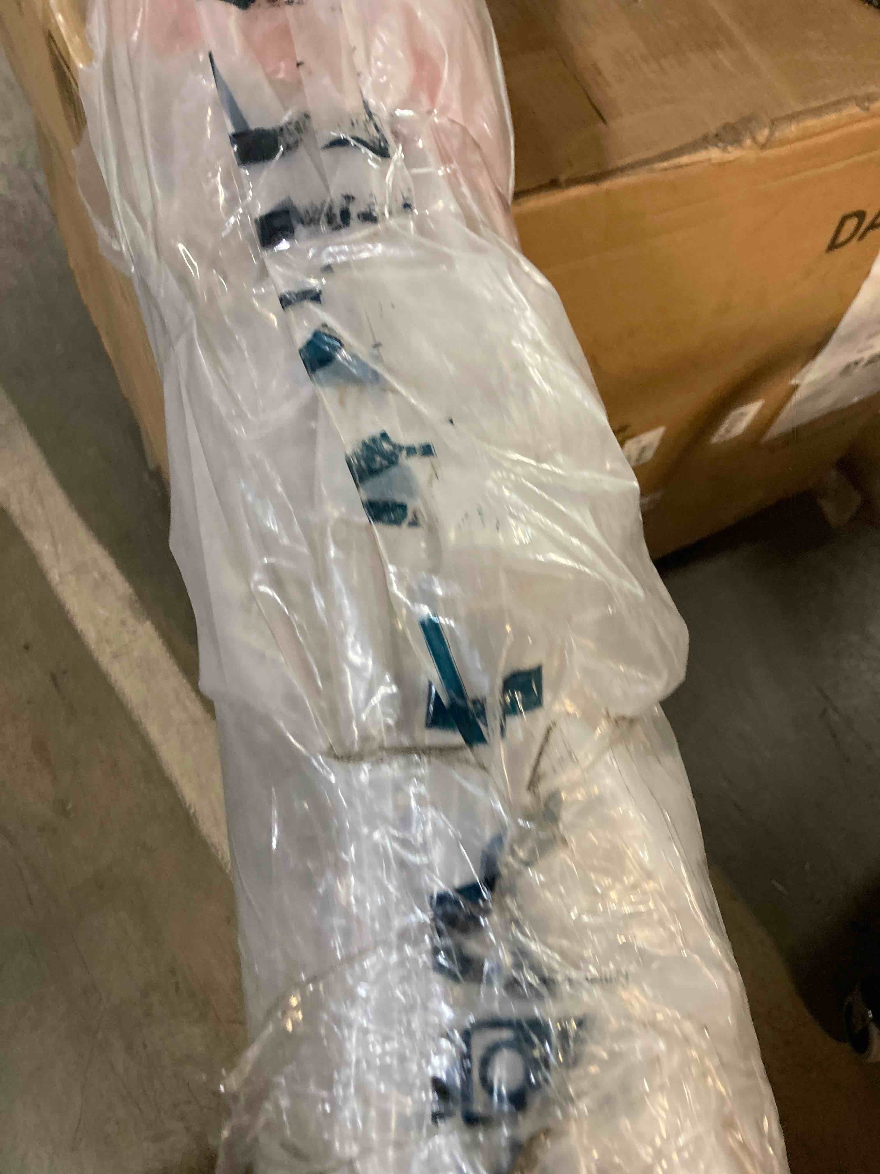https://s3.amazonaws.com/lotting-images-prod/phillipi/ORG4886278_1713882878645.jpeg