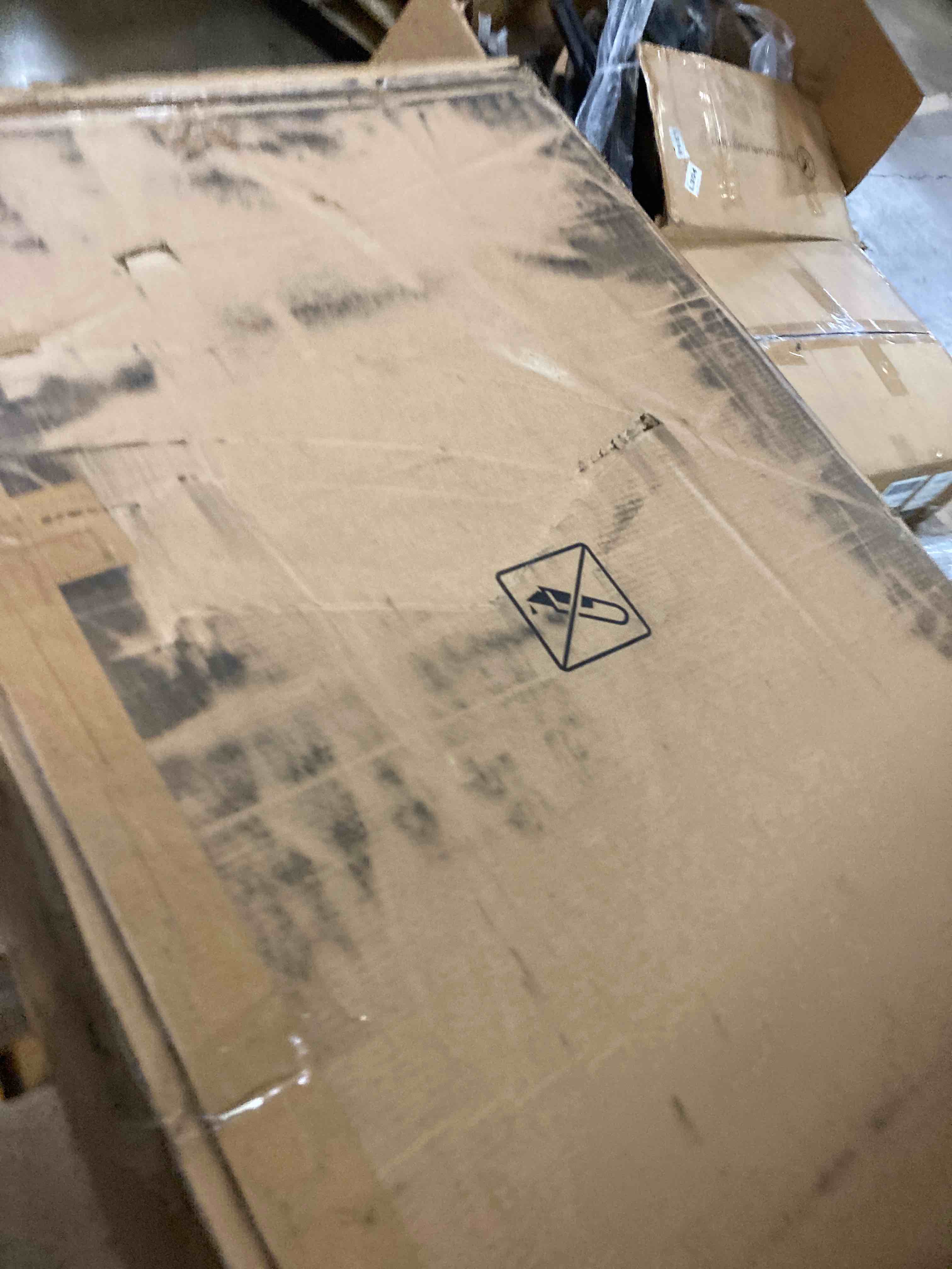 https://s3.amazonaws.com/lotting-images-prod/phillipi/ORG4886287_1713884845160.jpeg