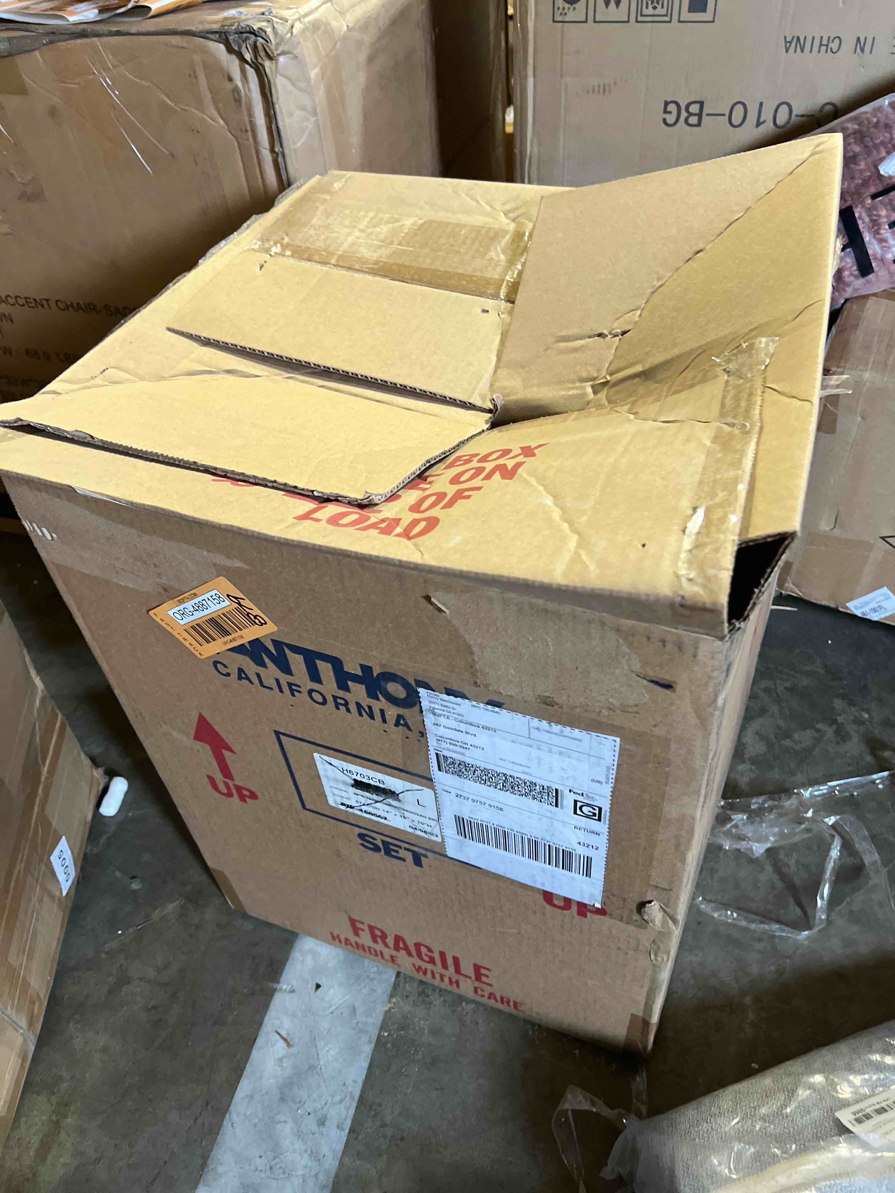 https://s3.amazonaws.com/lotting-images-prod/phillipi/ORG4887158_1716926193617.jpeg