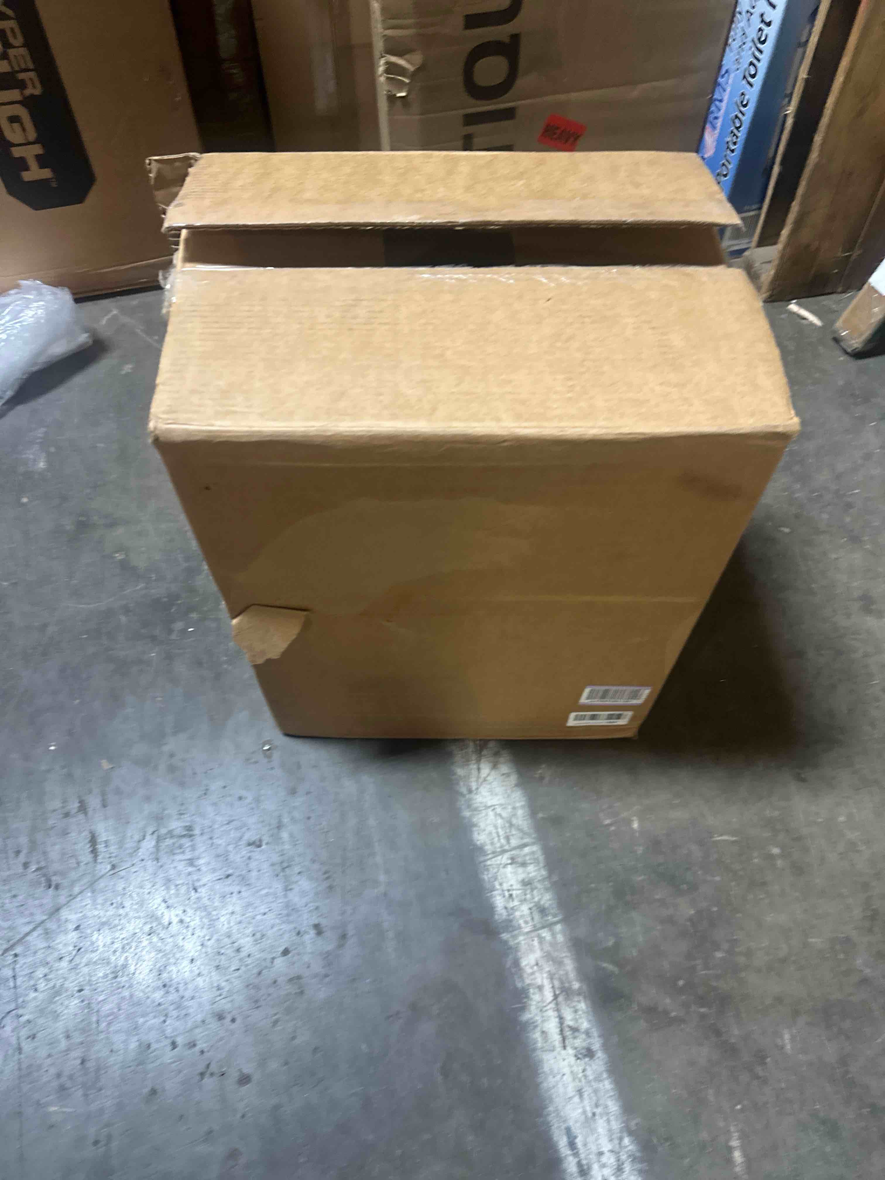 https://s3.amazonaws.com/lotting-images-prod/phillipi/ORG4891651_1710187828362.jpeg