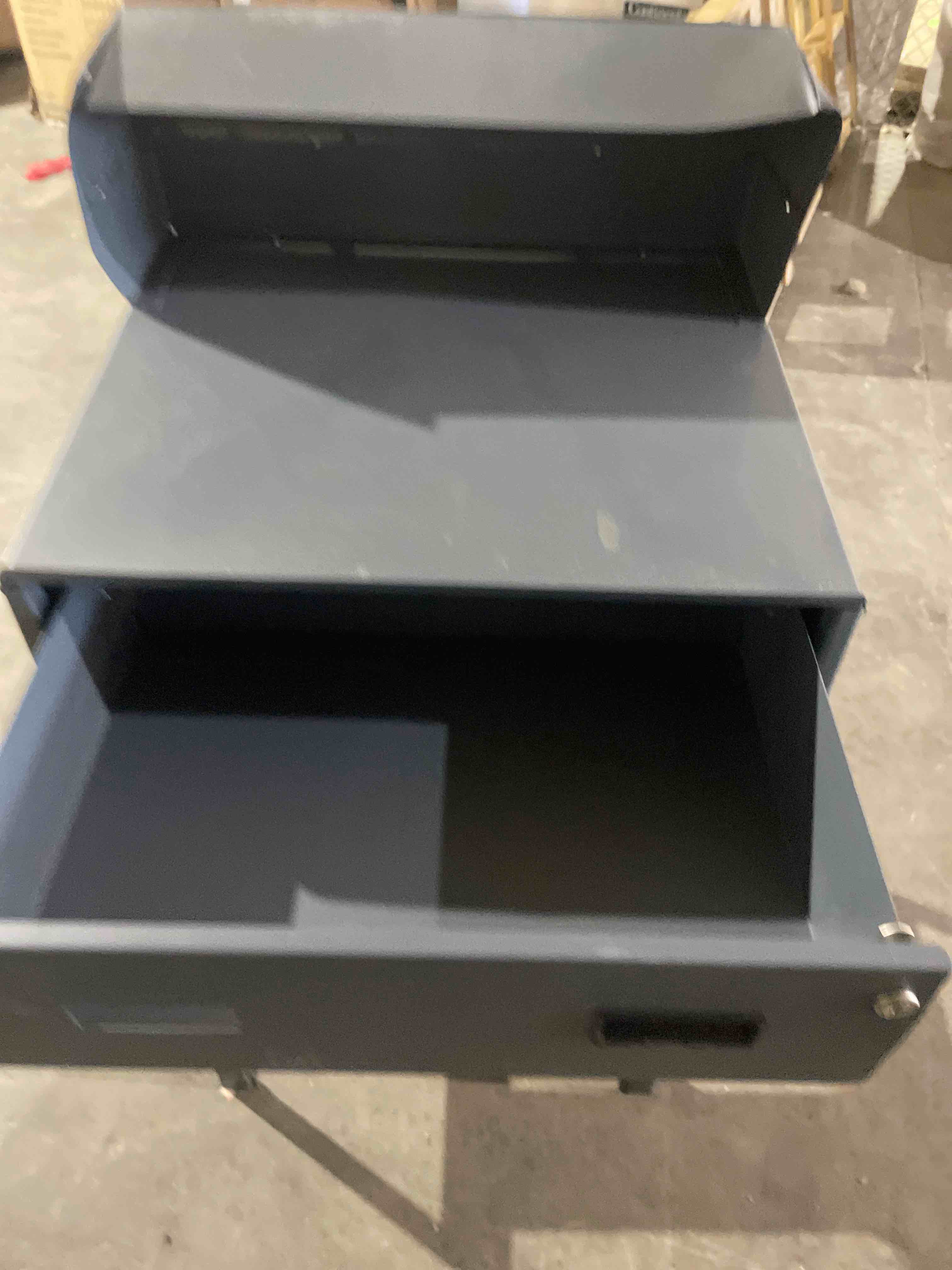 https://s3.amazonaws.com/lotting-images-prod/phillipi/ORG4891921_1710253948641.jpeg