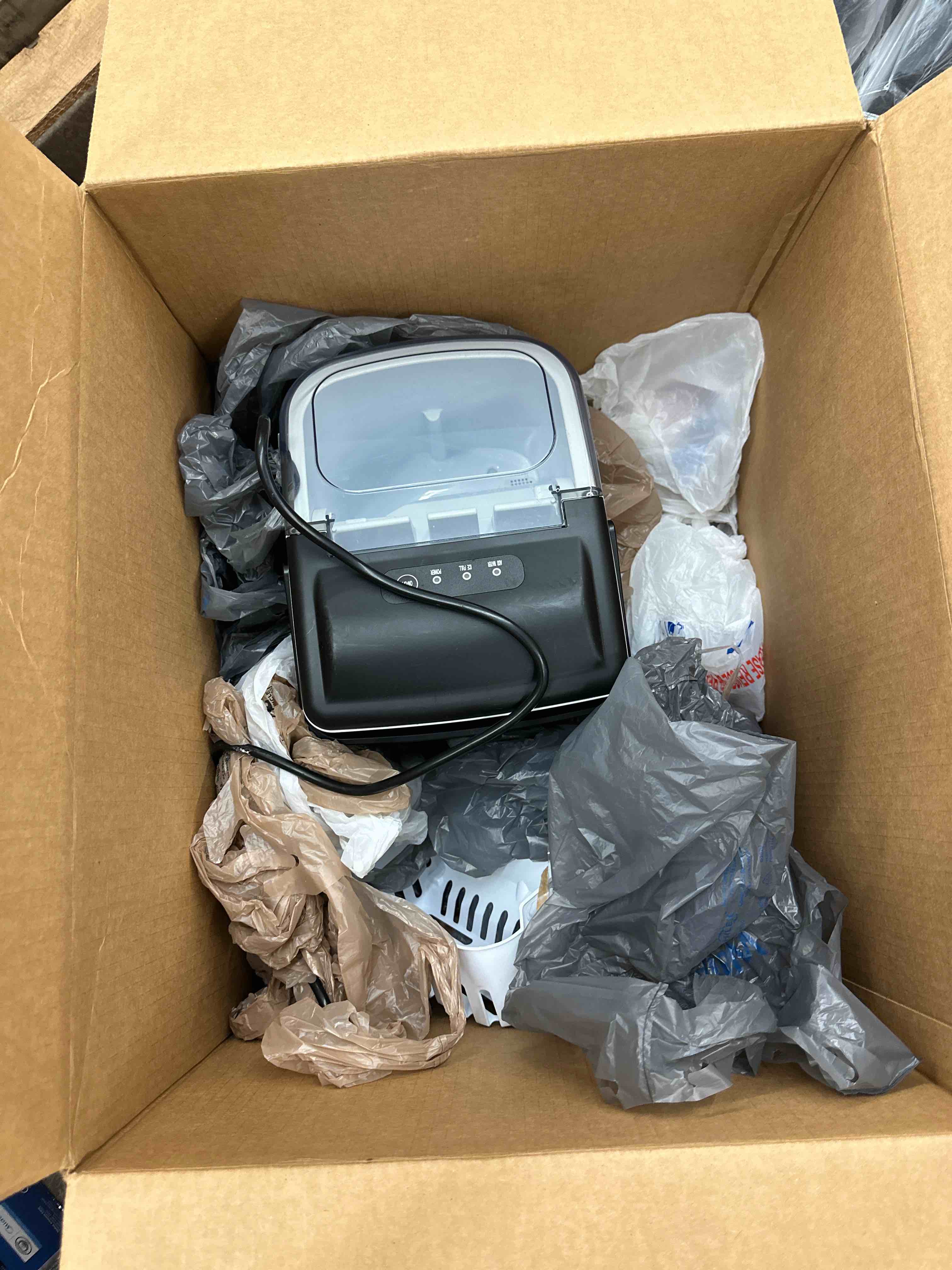 https://s3.amazonaws.com/lotting-images-prod/phillipi/ORG5073409_1731599336063.jpeg