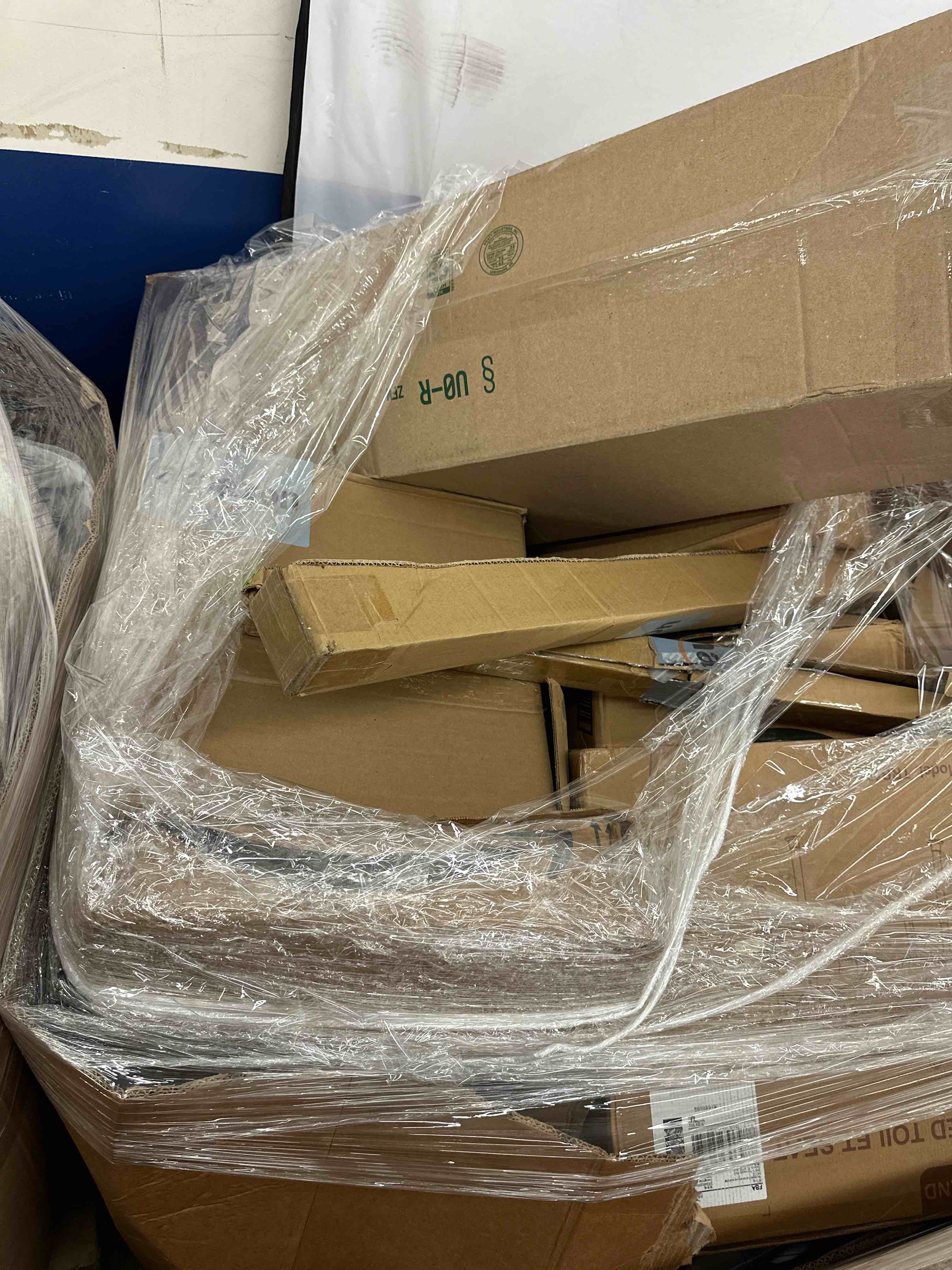 https://s3.amazonaws.com/lotting-images-prod/phillipi/ORG5073439_1731696762673.jpeg