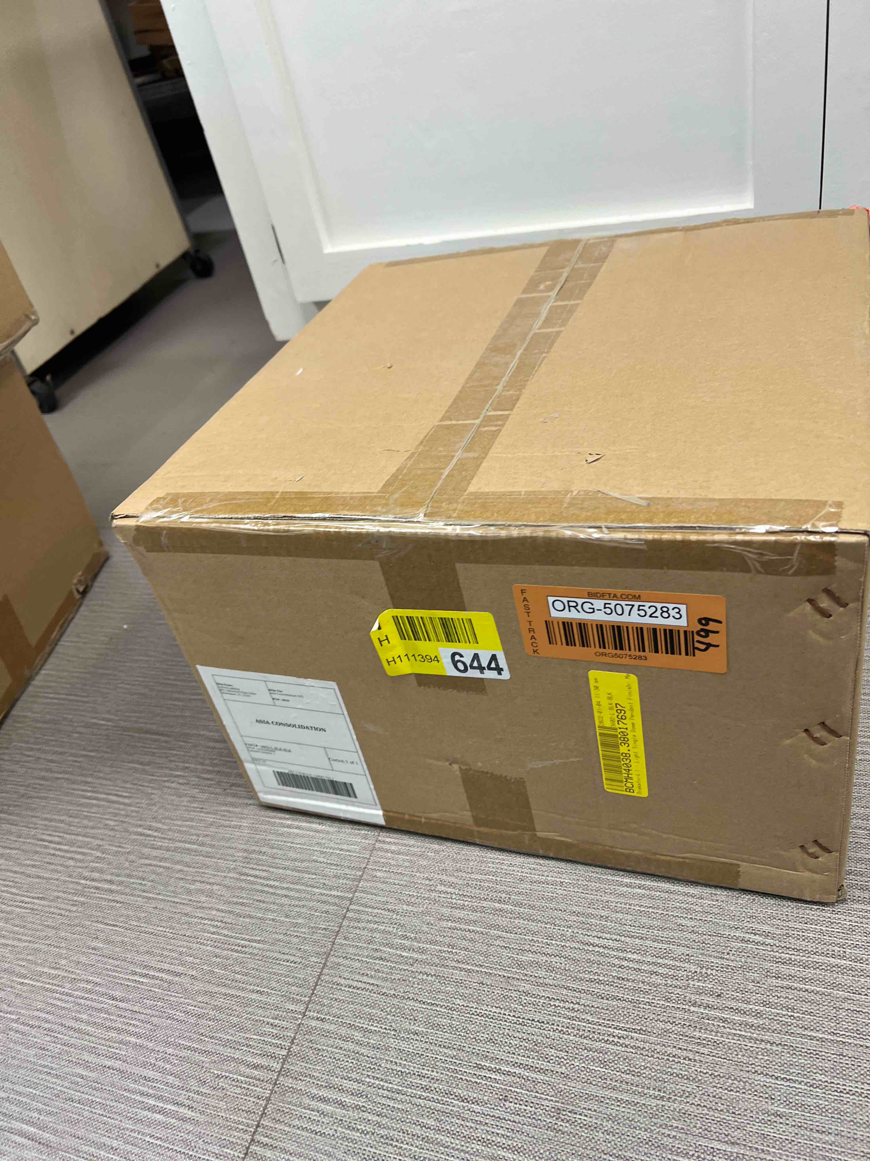https://s3.amazonaws.com/lotting-images-prod/phillipi/ORG5075283_1727805132754.jpeg