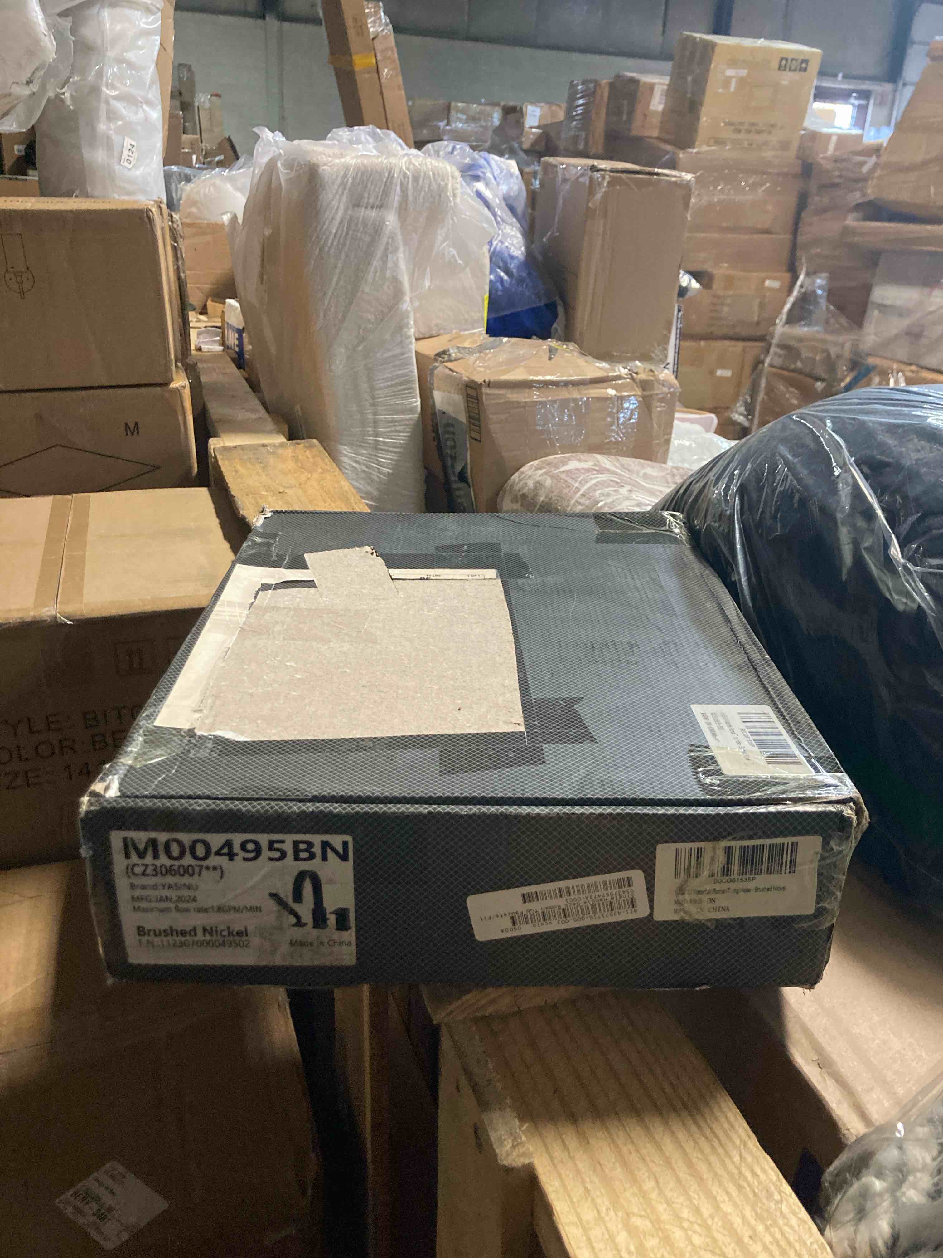 Brass Roman Tub Faucet with Sprayer, Deck Mount Bathtub Faucet with