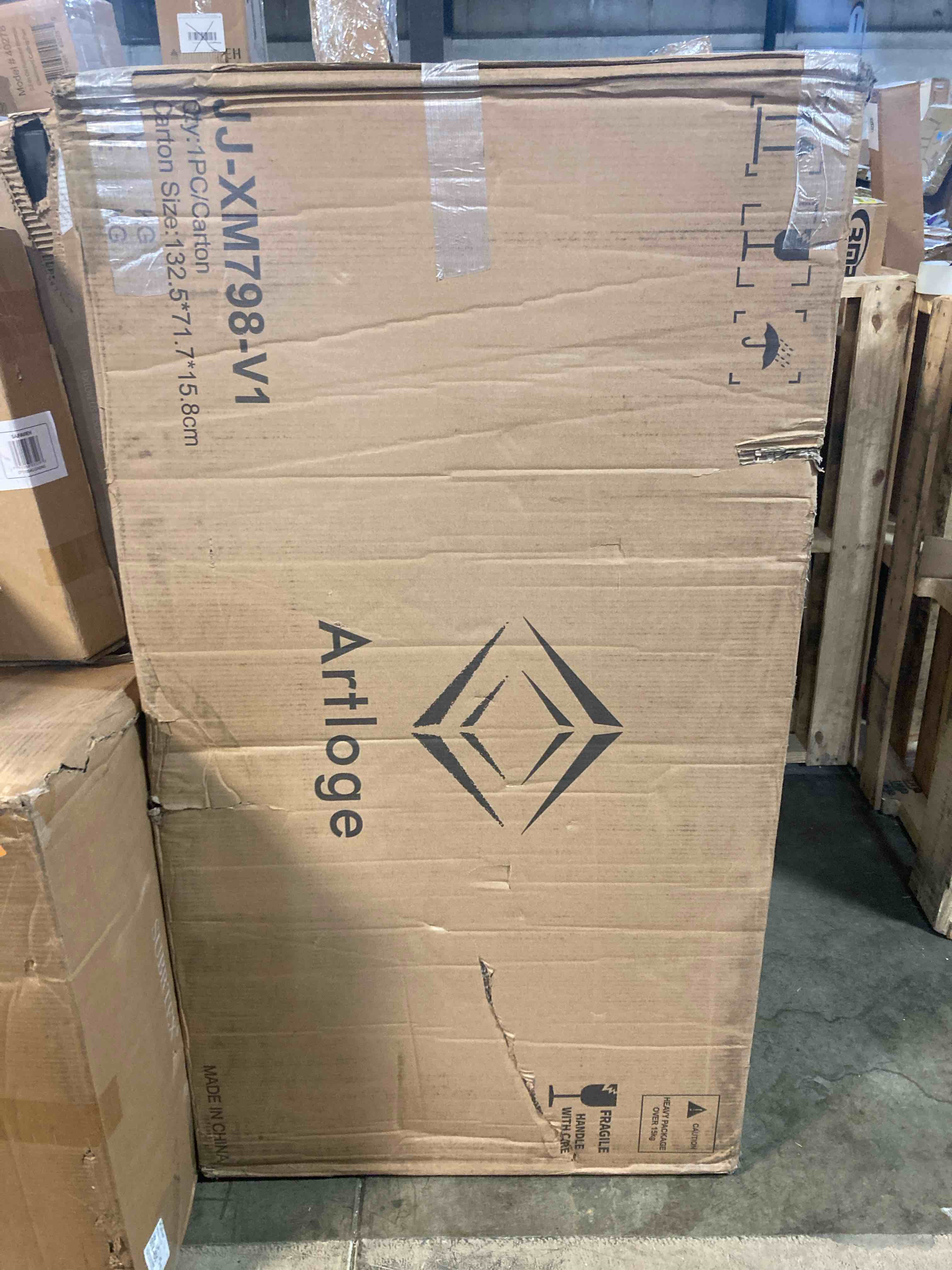 https://s3.amazonaws.com/lotting-images-prod/phillipi/ORG5075922_1729889942692.jpeg