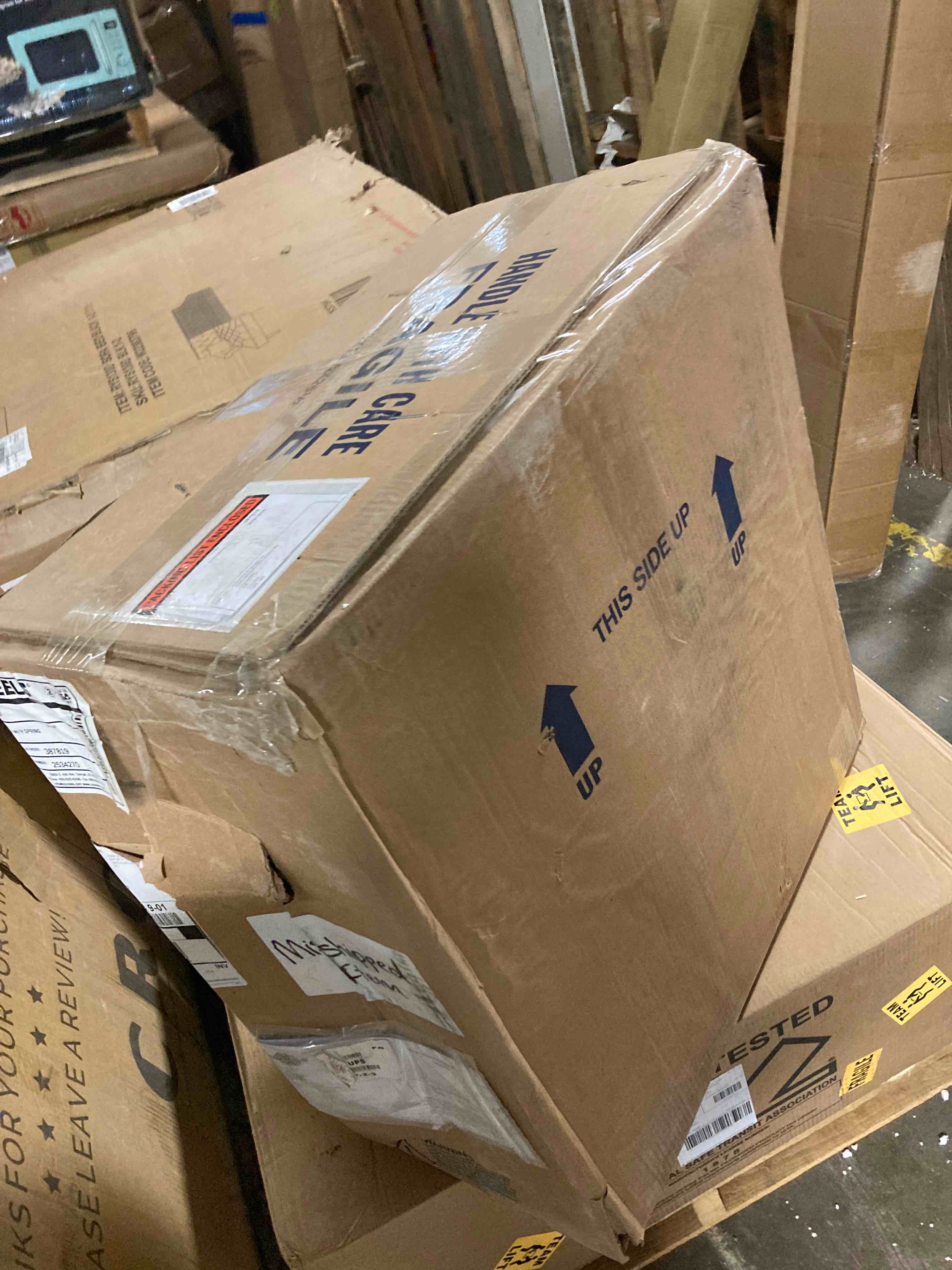 https://s3.amazonaws.com/lotting-images-prod/phillipi/ORG5078994_1707320164393.jpeg