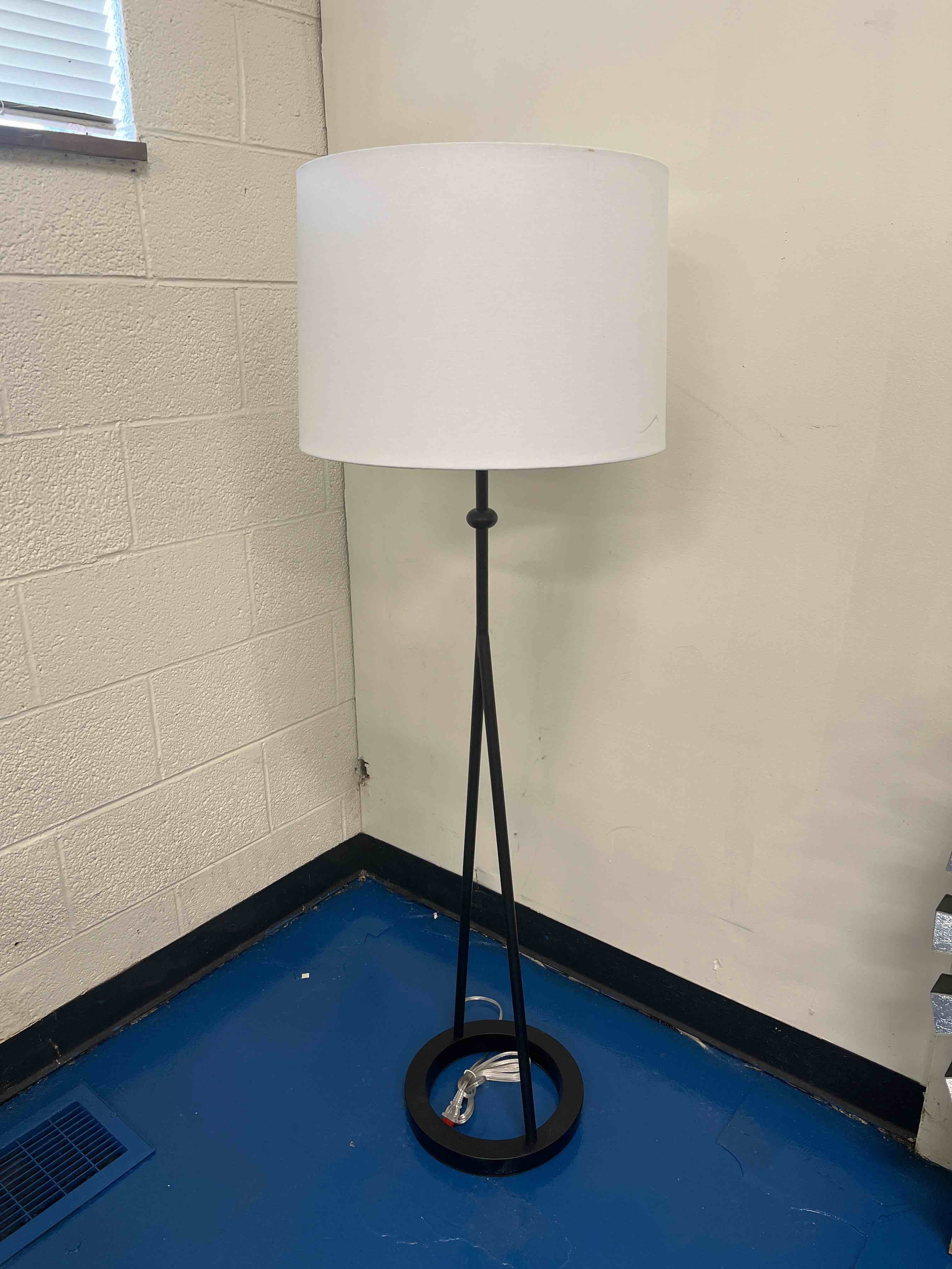 Celia Floor Lamp, Black