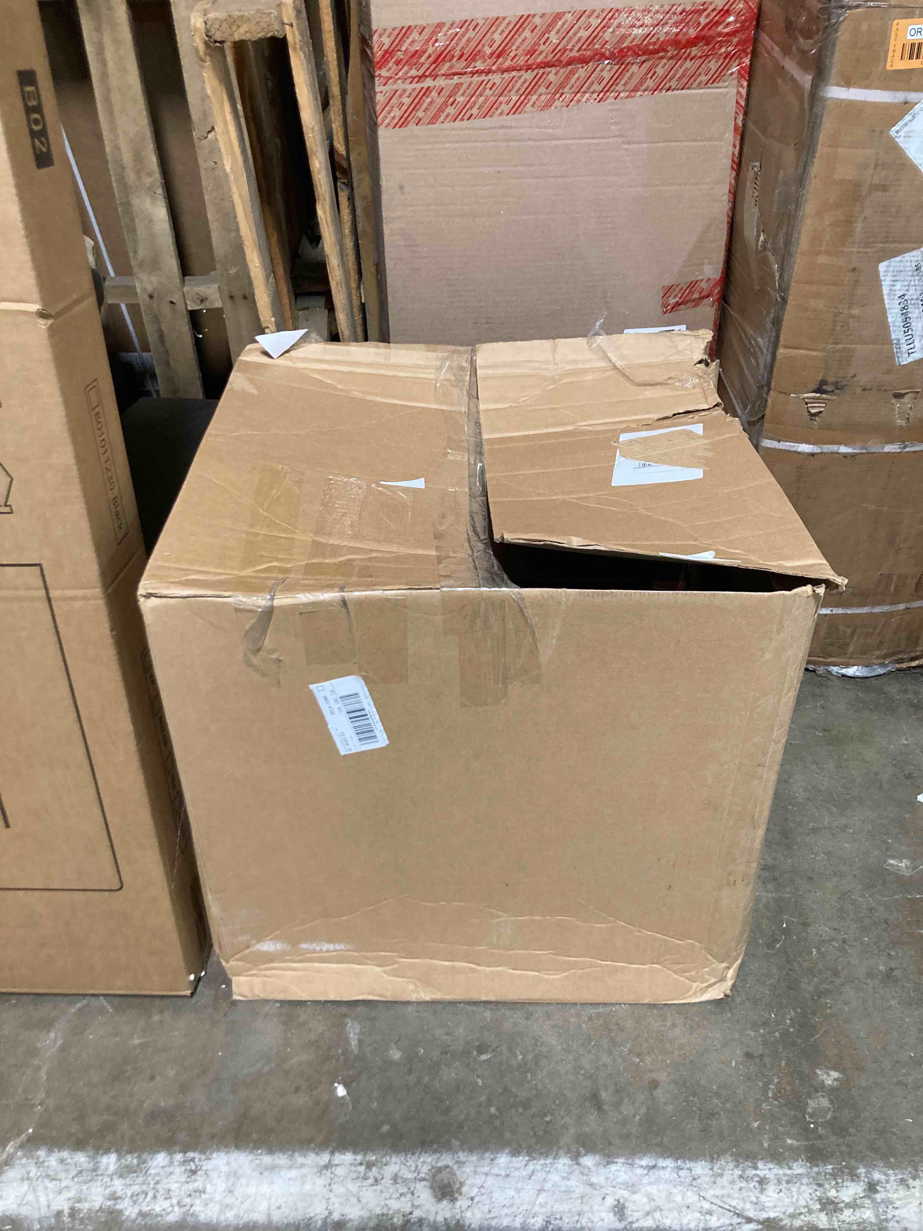 https://s3.amazonaws.com/lotting-images-prod/phillipi/ORG5083713_1704317370424.jpeg