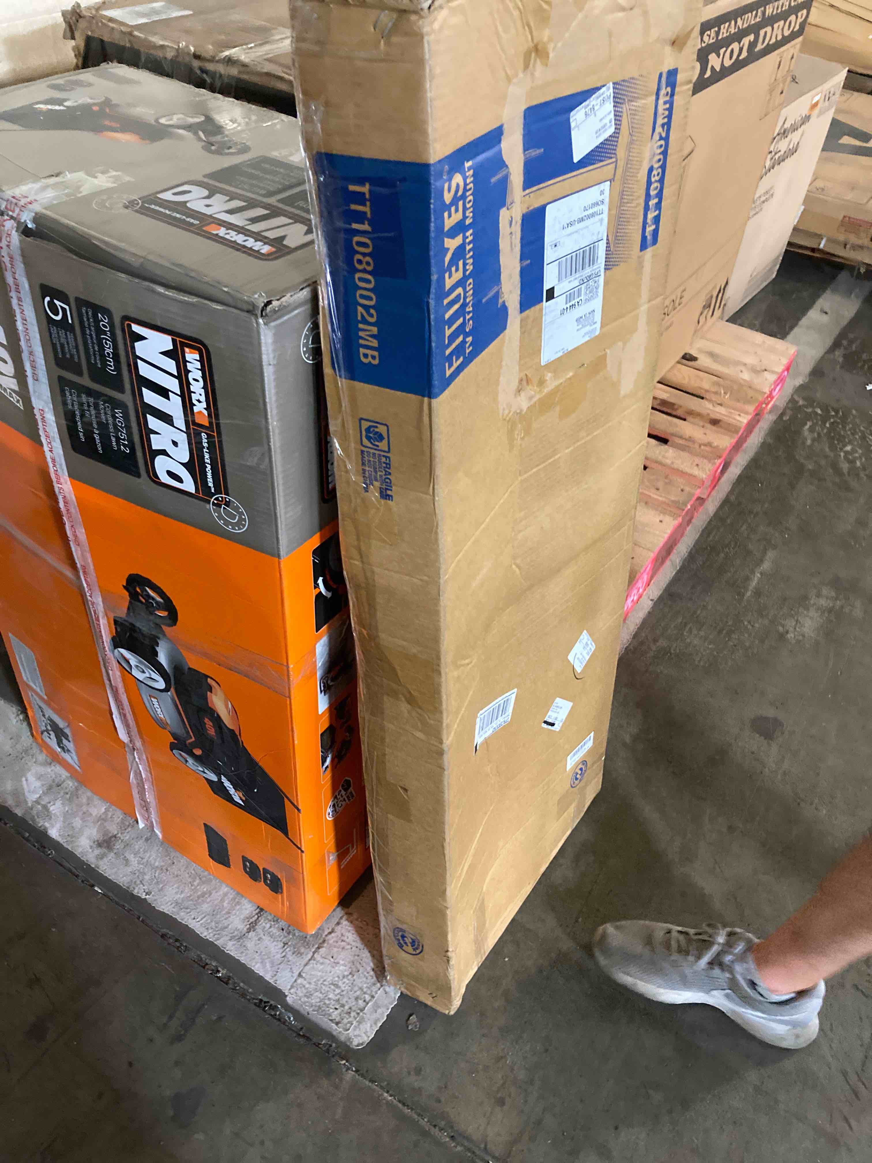 https://s3.amazonaws.com/lotting-images-prod/phillipi/ORG5114514_1693422826896.jpeg