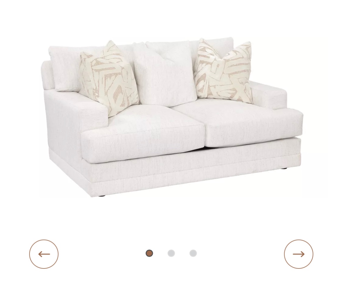 havartys Audrey Loveseat in white. some pillows not included 