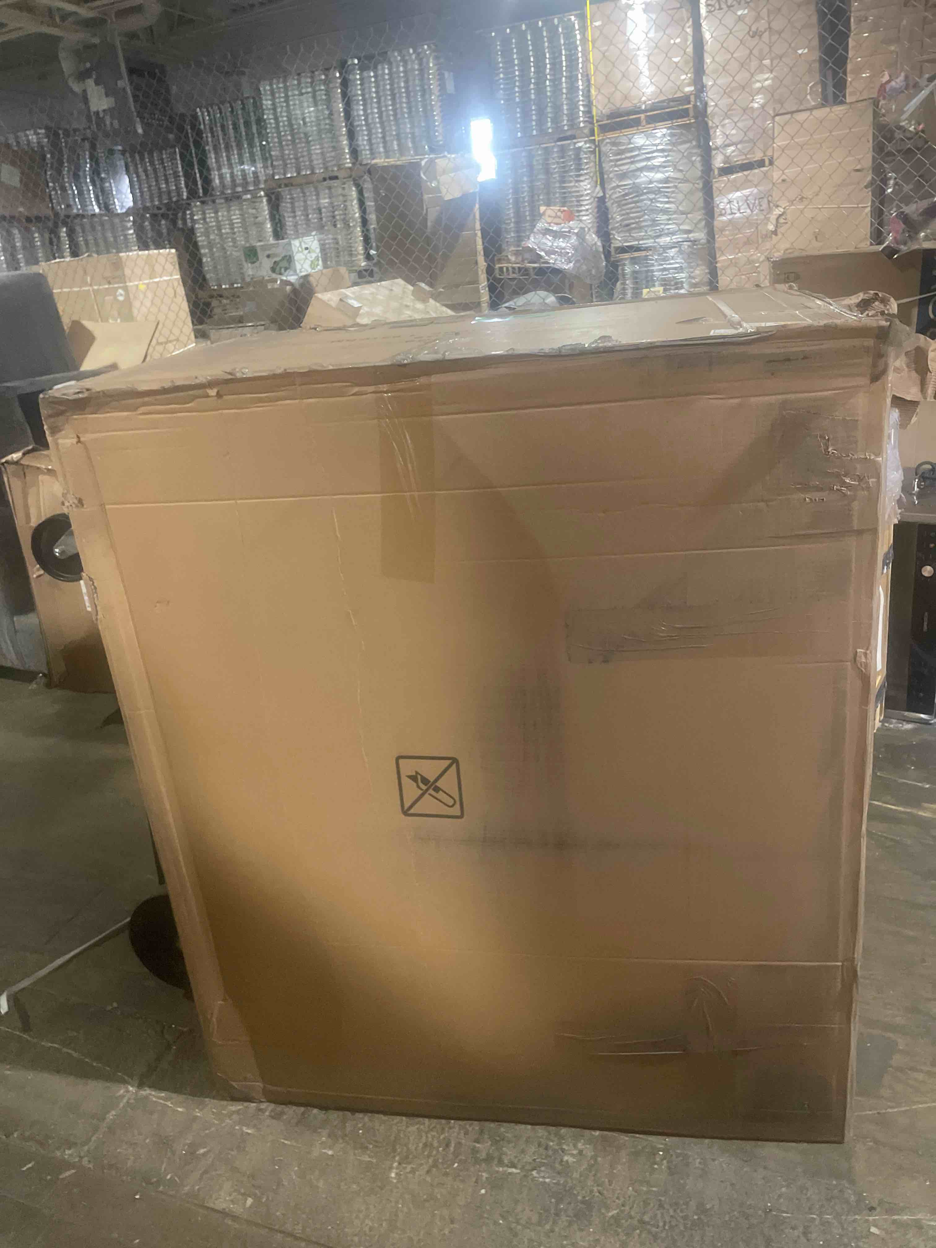 https://s3.amazonaws.com/lotting-images-prod/phillipi/ORG5155353_1690567020641.jpeg