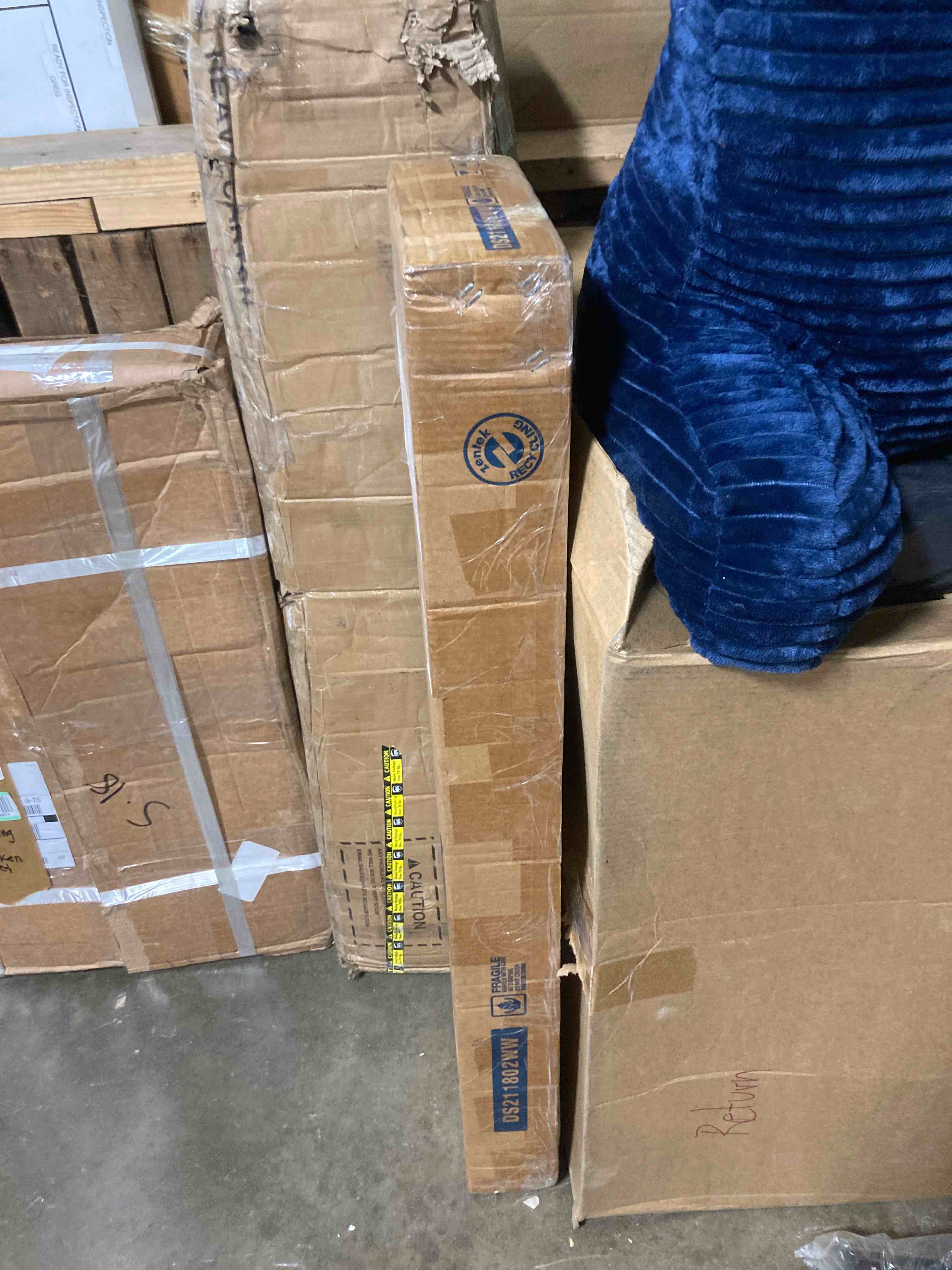 https://s3.amazonaws.com/lotting-images-prod/phillipi/ORG5162382_1700689196972.jpeg