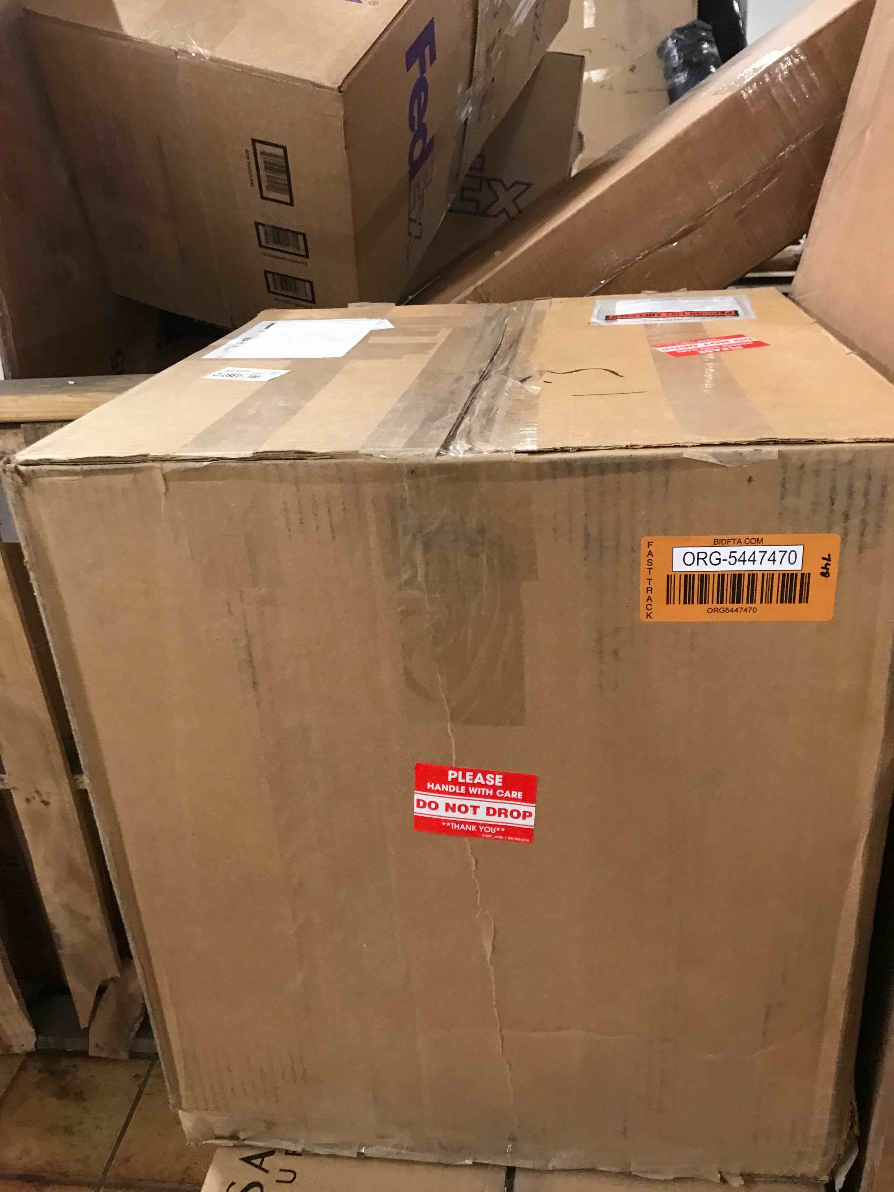 https://s3.amazonaws.com/lotting-images-prod/phillipi/ORG5447470_1712849878523.jpeg