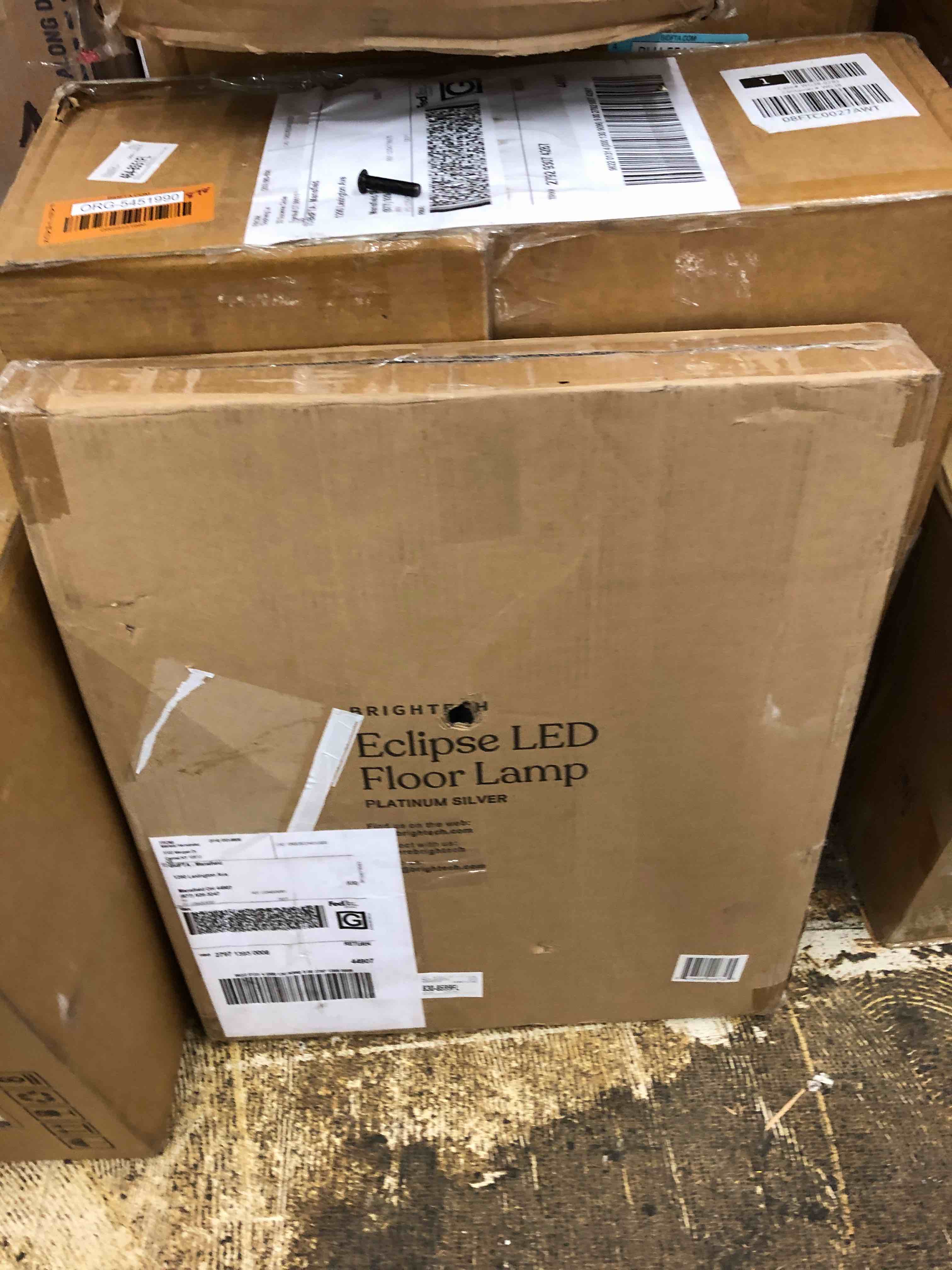 https://s3.amazonaws.com/lotting-images-prod/phillipi/ORG5452008_1727996215153.jpeg