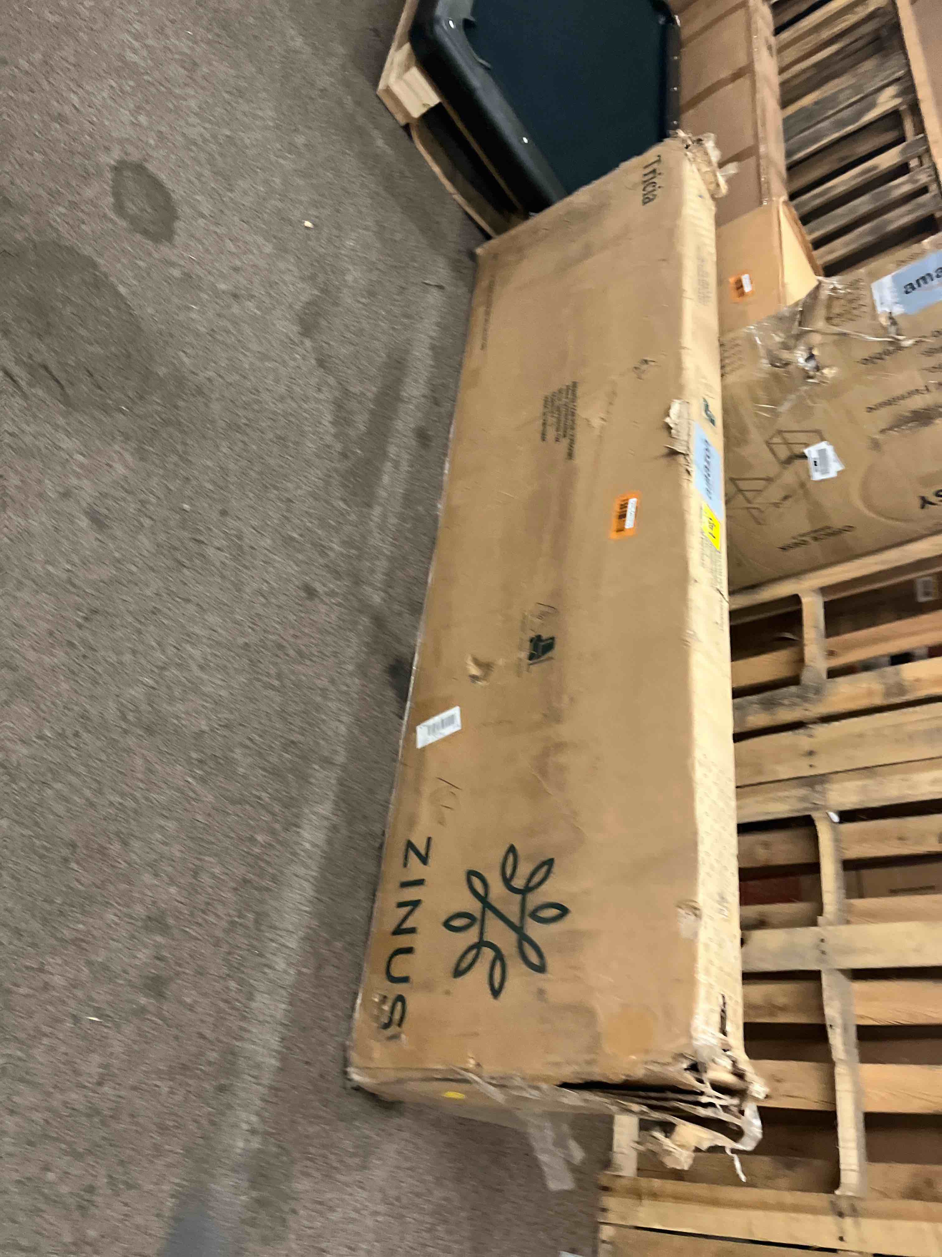 https://s3.amazonaws.com/lotting-images-prod/phillipi/ORG5453710_1706584340491.jpeg